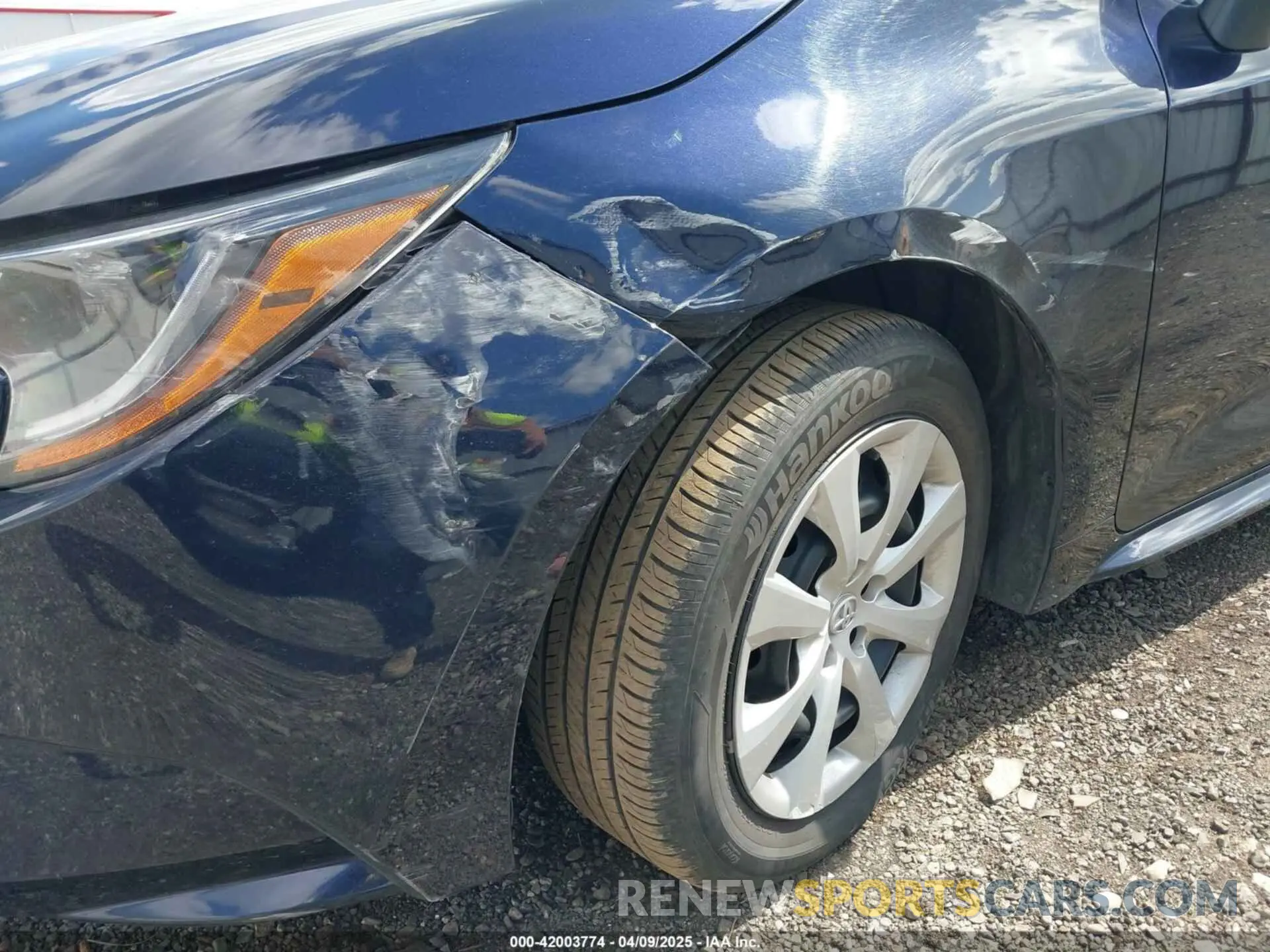 12 Photograph of a damaged car 5YFB4MDE3PP068965 TOYOTA COROLLA 2023