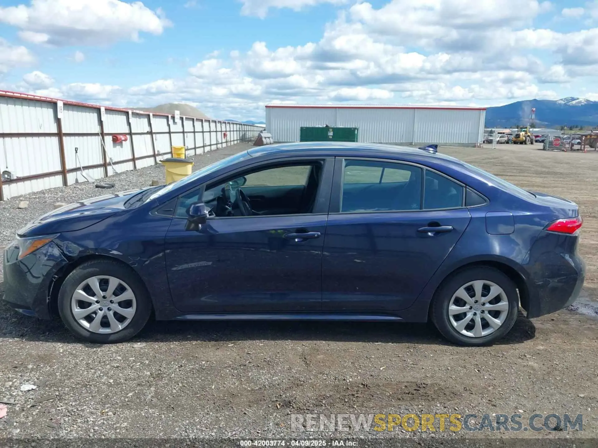 15 Photograph of a damaged car 5YFB4MDE3PP068965 TOYOTA COROLLA 2023