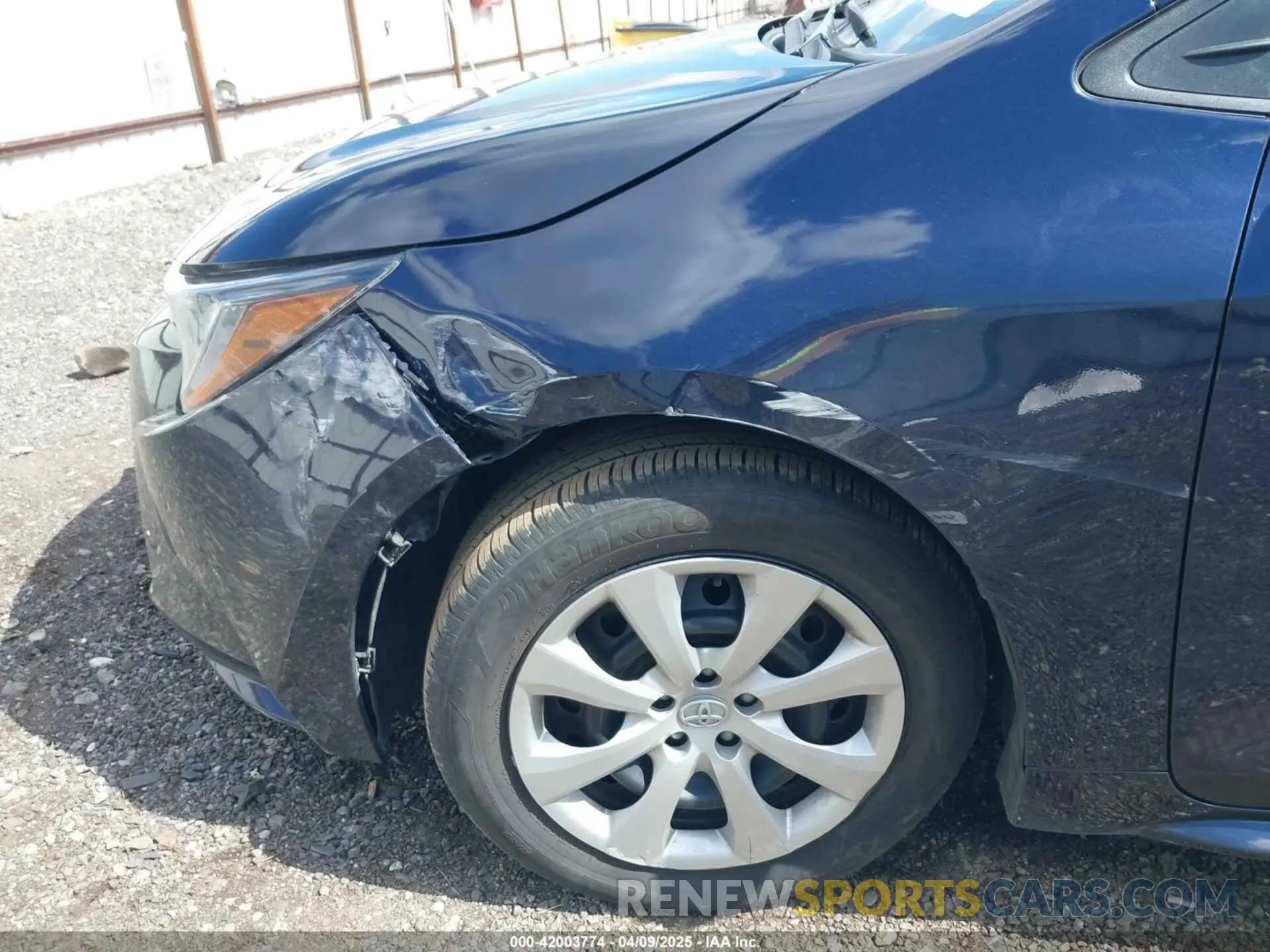 6 Photograph of a damaged car 5YFB4MDE3PP068965 TOYOTA COROLLA 2023