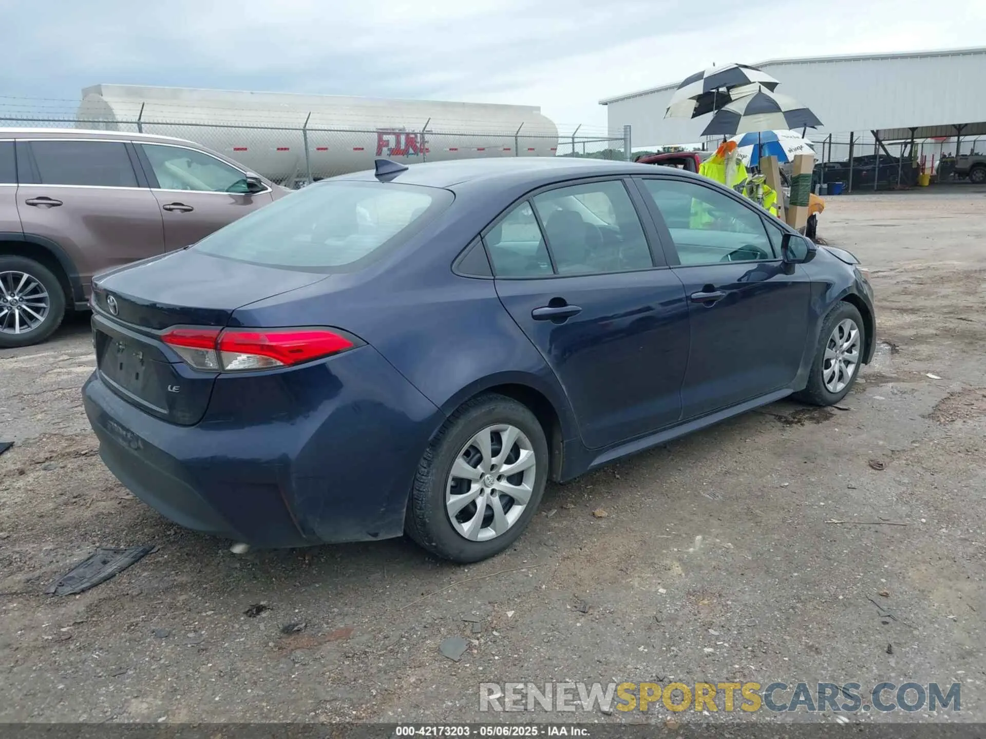 4 Photograph of a damaged car 5YFB4MDE3PP074829 TOYOTA COROLLA 2023