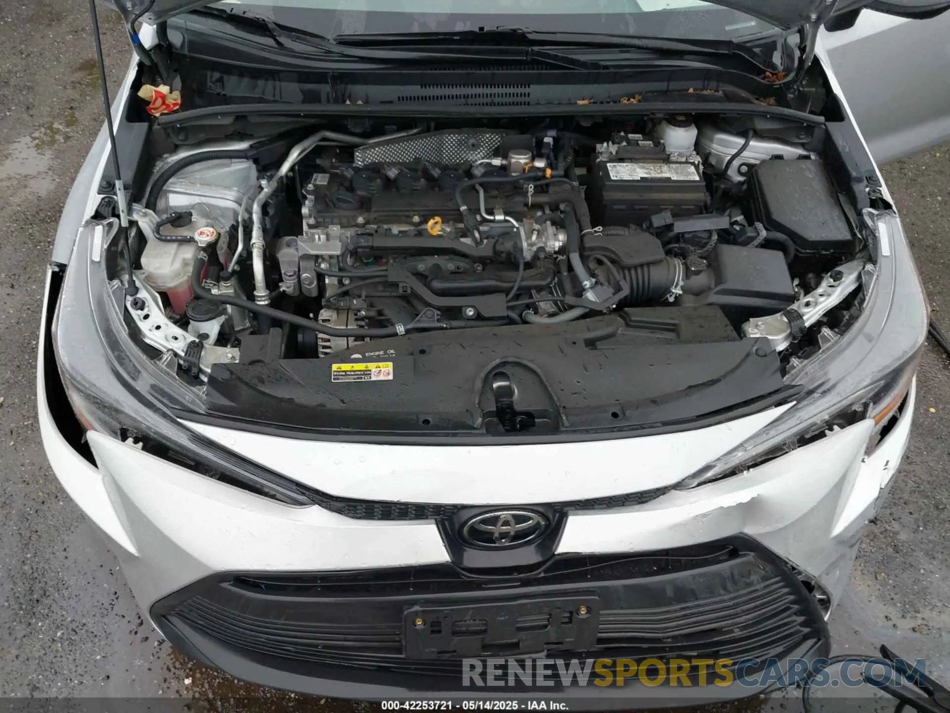 10 Photograph of a damaged car 5YFB4MDE4PP000108 TOYOTA COROLLA 2023