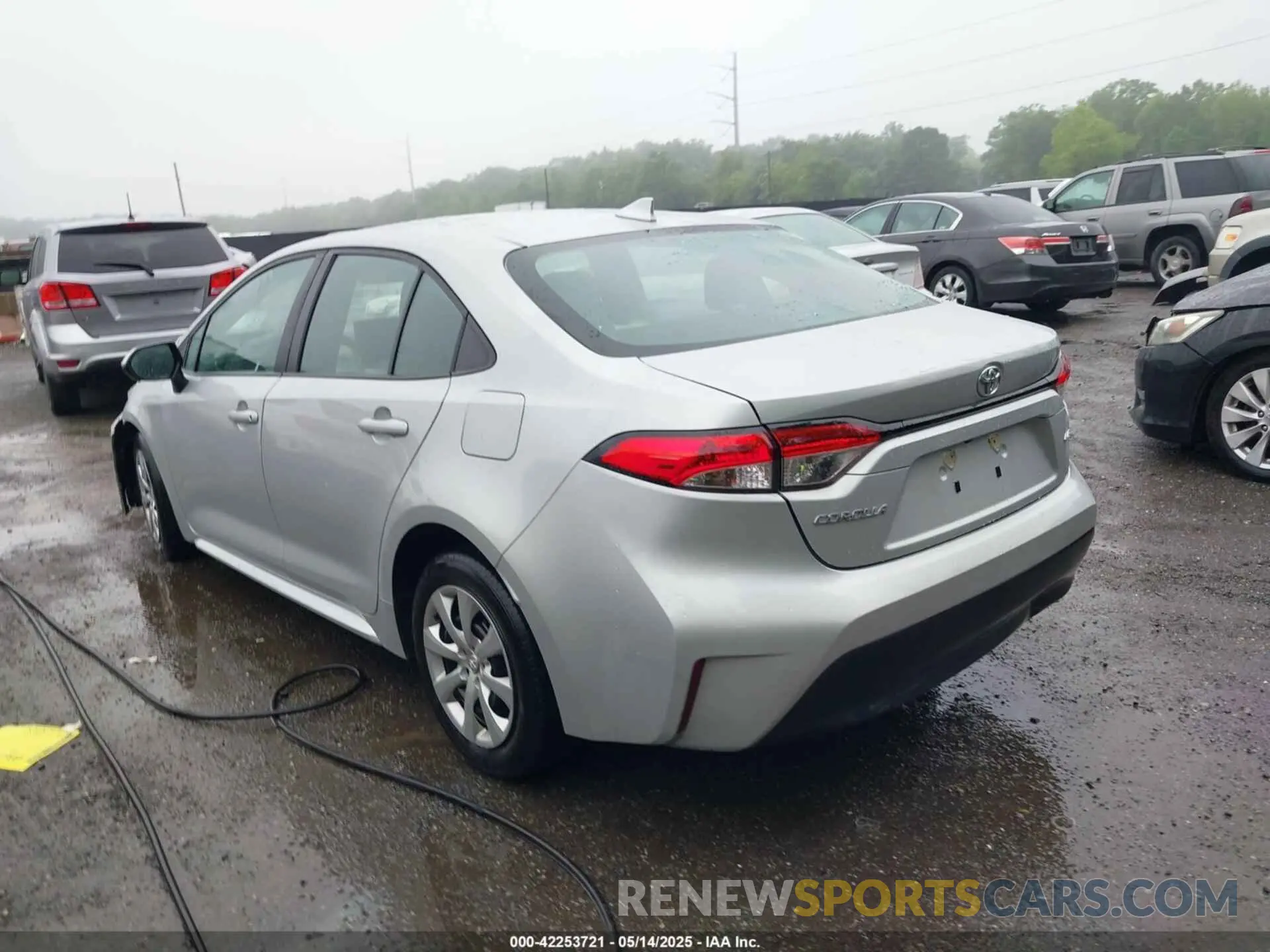3 Photograph of a damaged car 5YFB4MDE4PP000108 TOYOTA COROLLA 2023