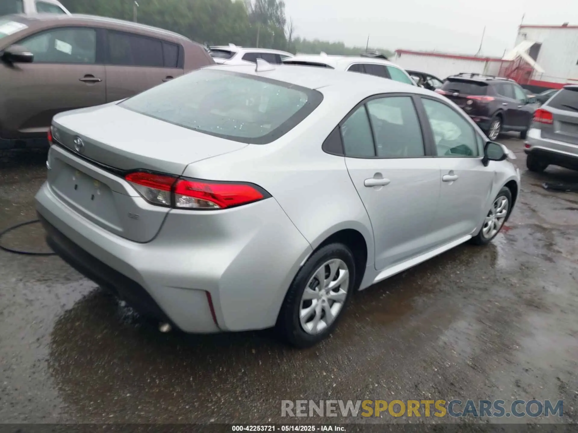 4 Photograph of a damaged car 5YFB4MDE4PP000108 TOYOTA COROLLA 2023