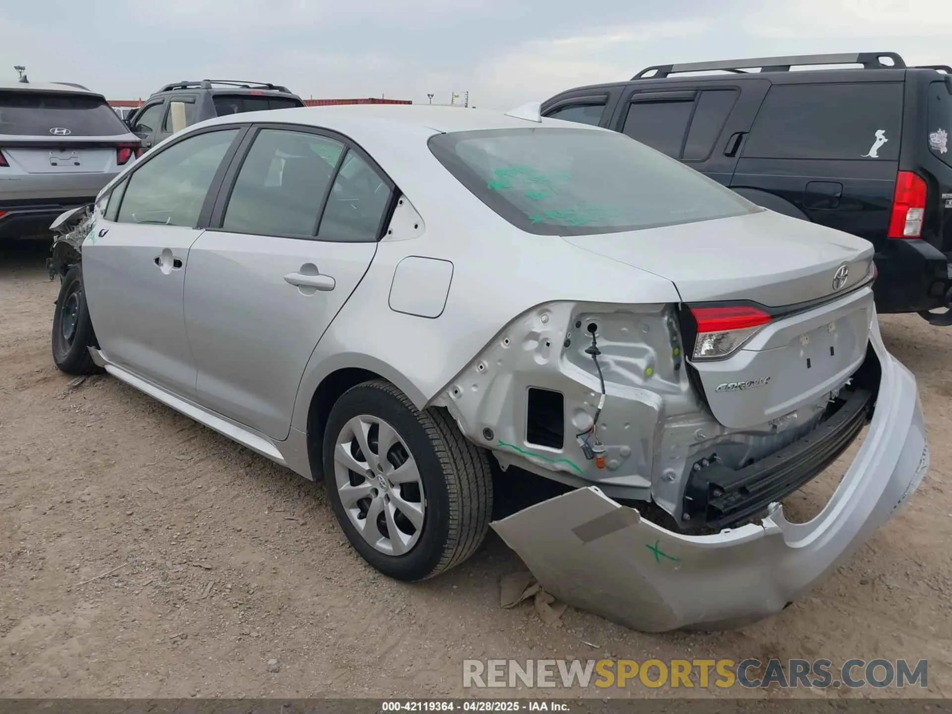 3 Photograph of a damaged car 5YFB4MDE4PP006958 TOYOTA COROLLA 2023