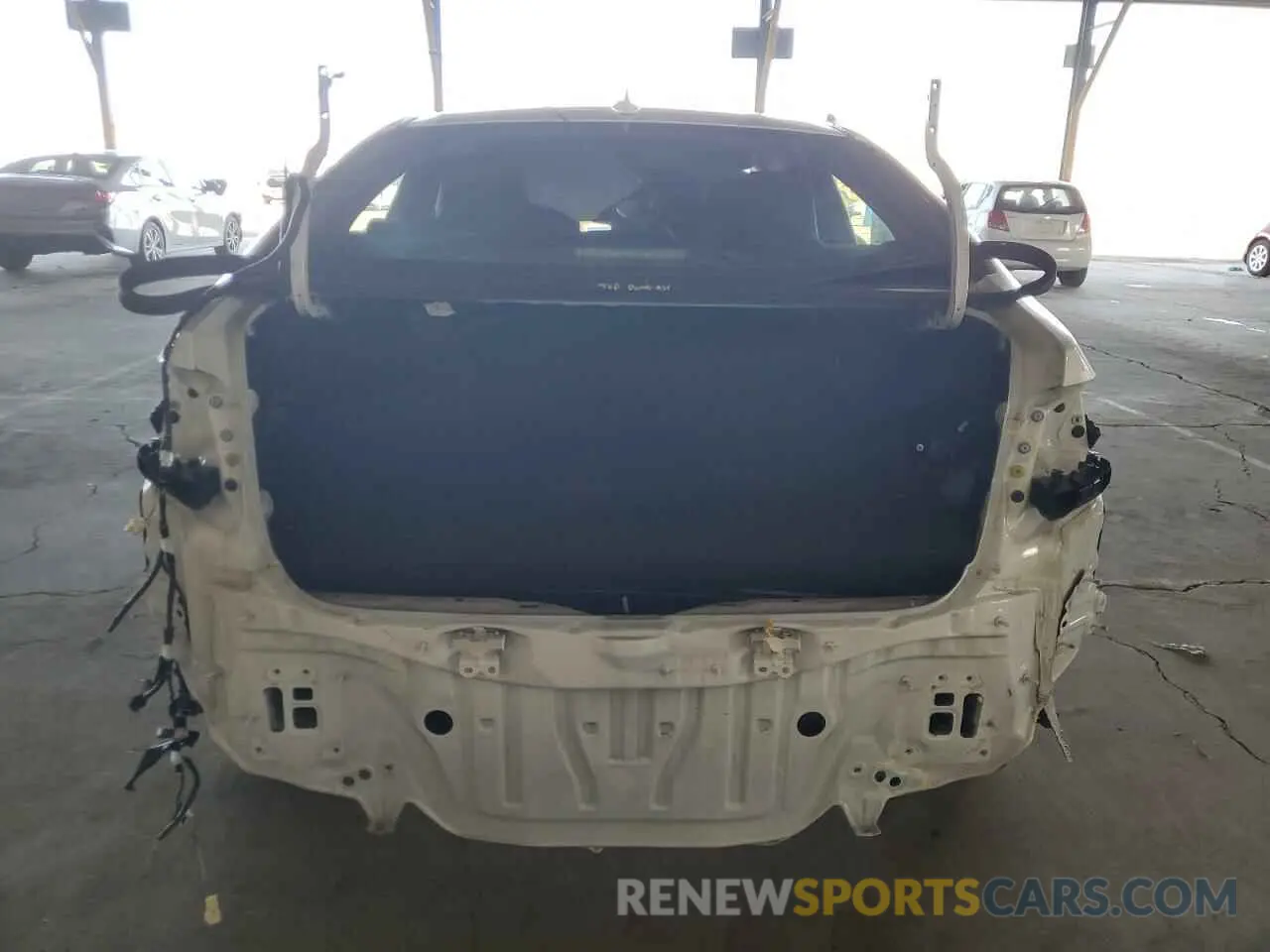 6 Photograph of a damaged car 5YFB4MDE4PP017295 TOYOTA COROLLA 2023