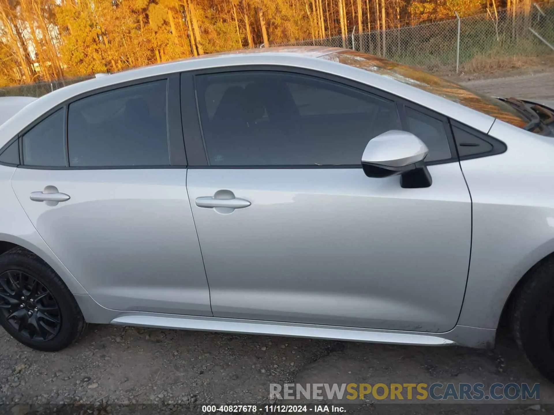 14 Photograph of a damaged car 5YFB4MDE4PP019189 TOYOTA COROLLA 2023