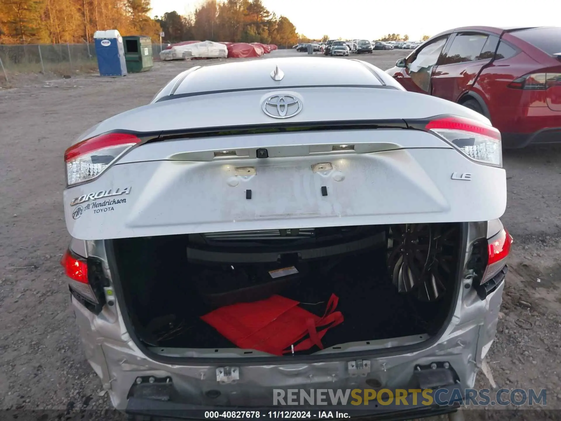 17 Photograph of a damaged car 5YFB4MDE4PP019189 TOYOTA COROLLA 2023