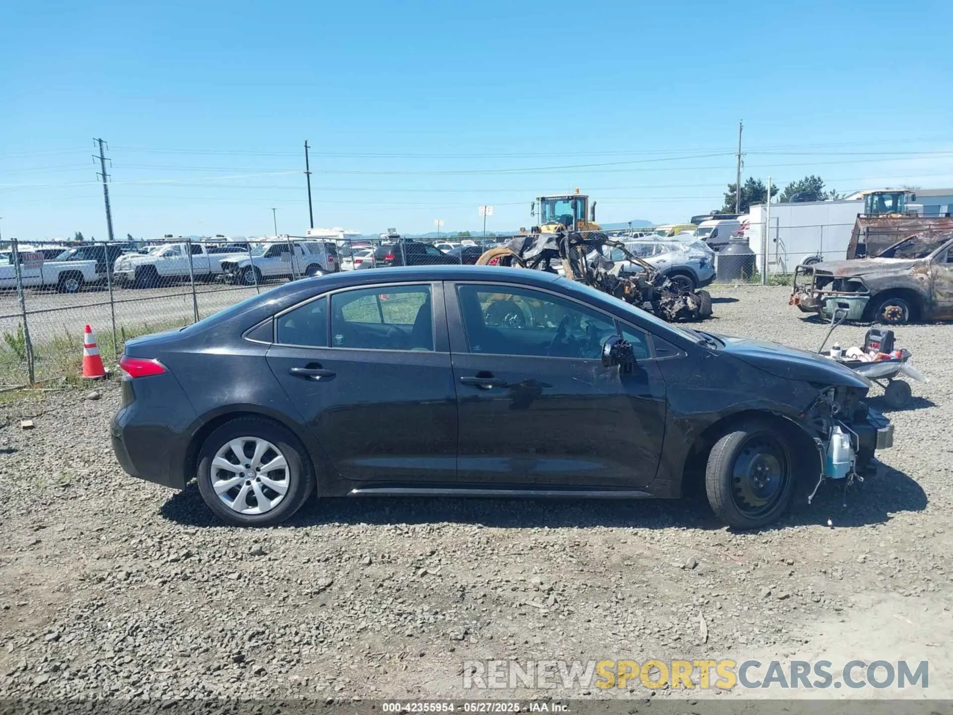 14 Photograph of a damaged car 5YFB4MDE4PP022609 TOYOTA COROLLA 2023