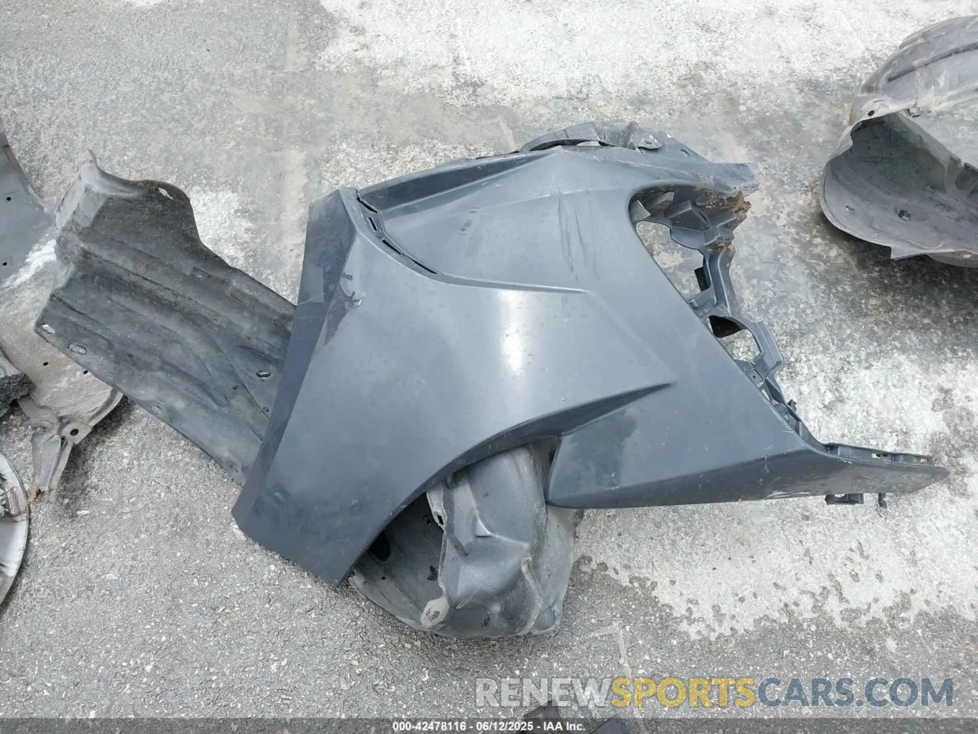 12 Photograph of a damaged car 5YFB4MDE4PP025719 TOYOTA COROLLA 2023
