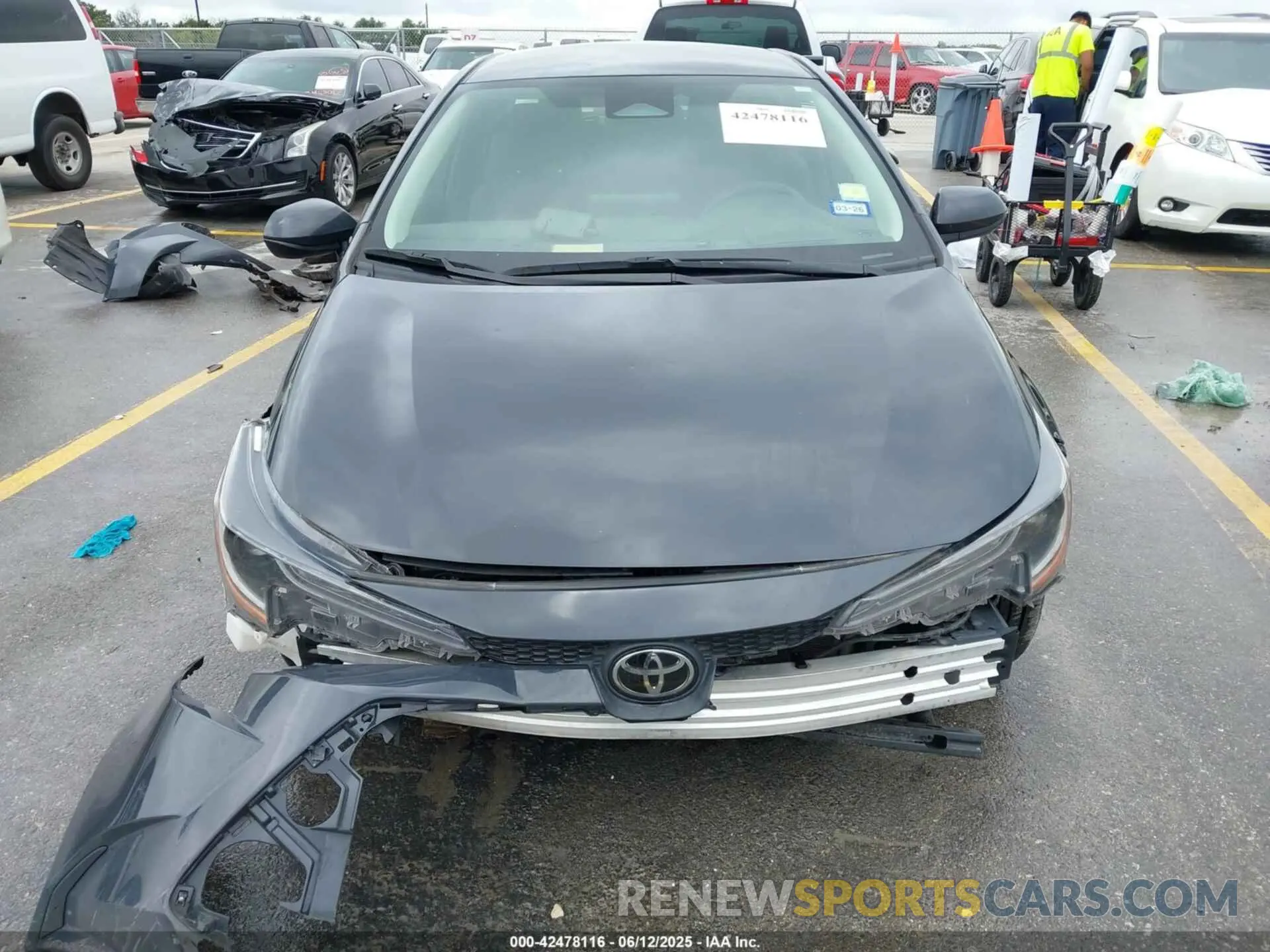 13 Photograph of a damaged car 5YFB4MDE4PP025719 TOYOTA COROLLA 2023