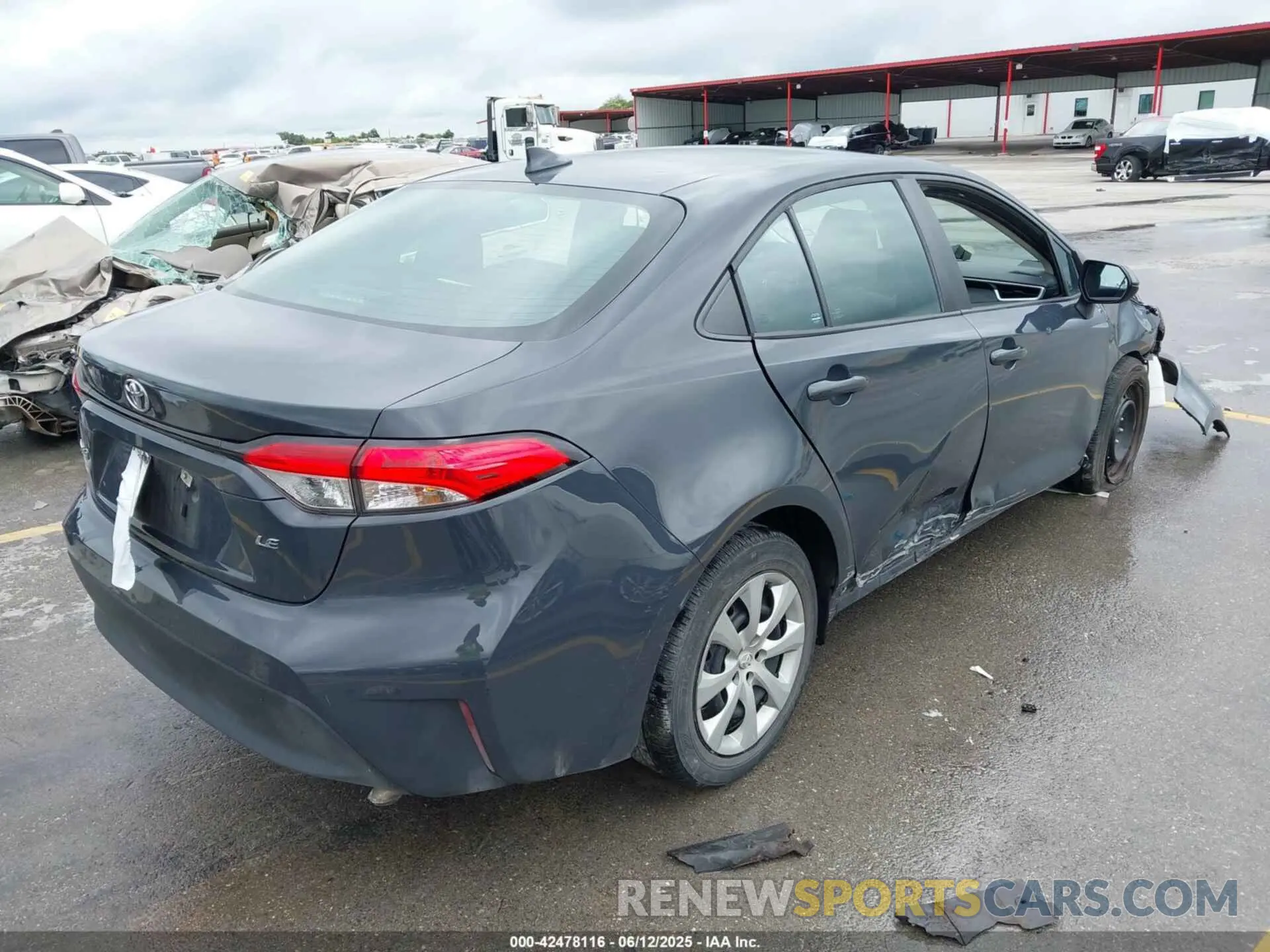 4 Photograph of a damaged car 5YFB4MDE4PP025719 TOYOTA COROLLA 2023