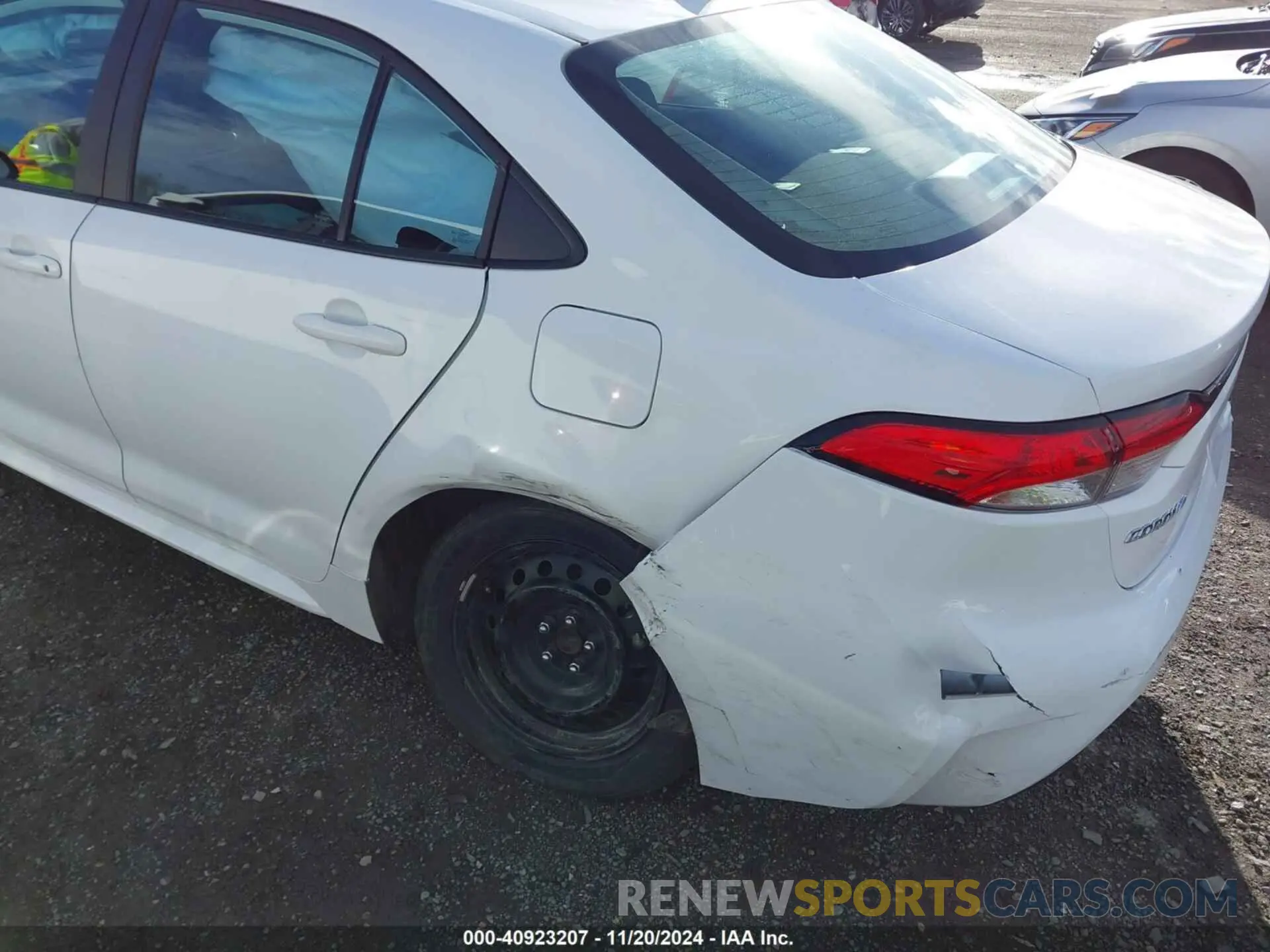 6 Photograph of a damaged car 5YFB4MDE4PP052791 TOYOTA COROLLA 2023