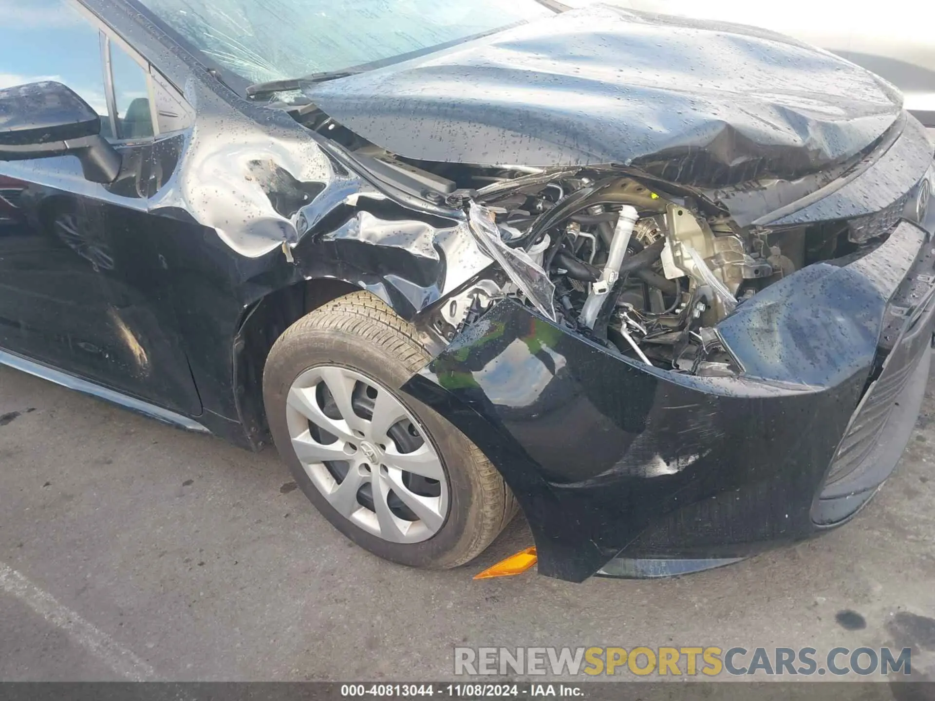 17 Photograph of a damaged car 5YFB4MDE4PP067467 TOYOTA COROLLA 2023