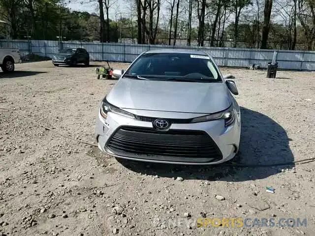 13 Photograph of a damaged car 5YFB4MDE4PP075147 TOYOTA COROLLA 2023