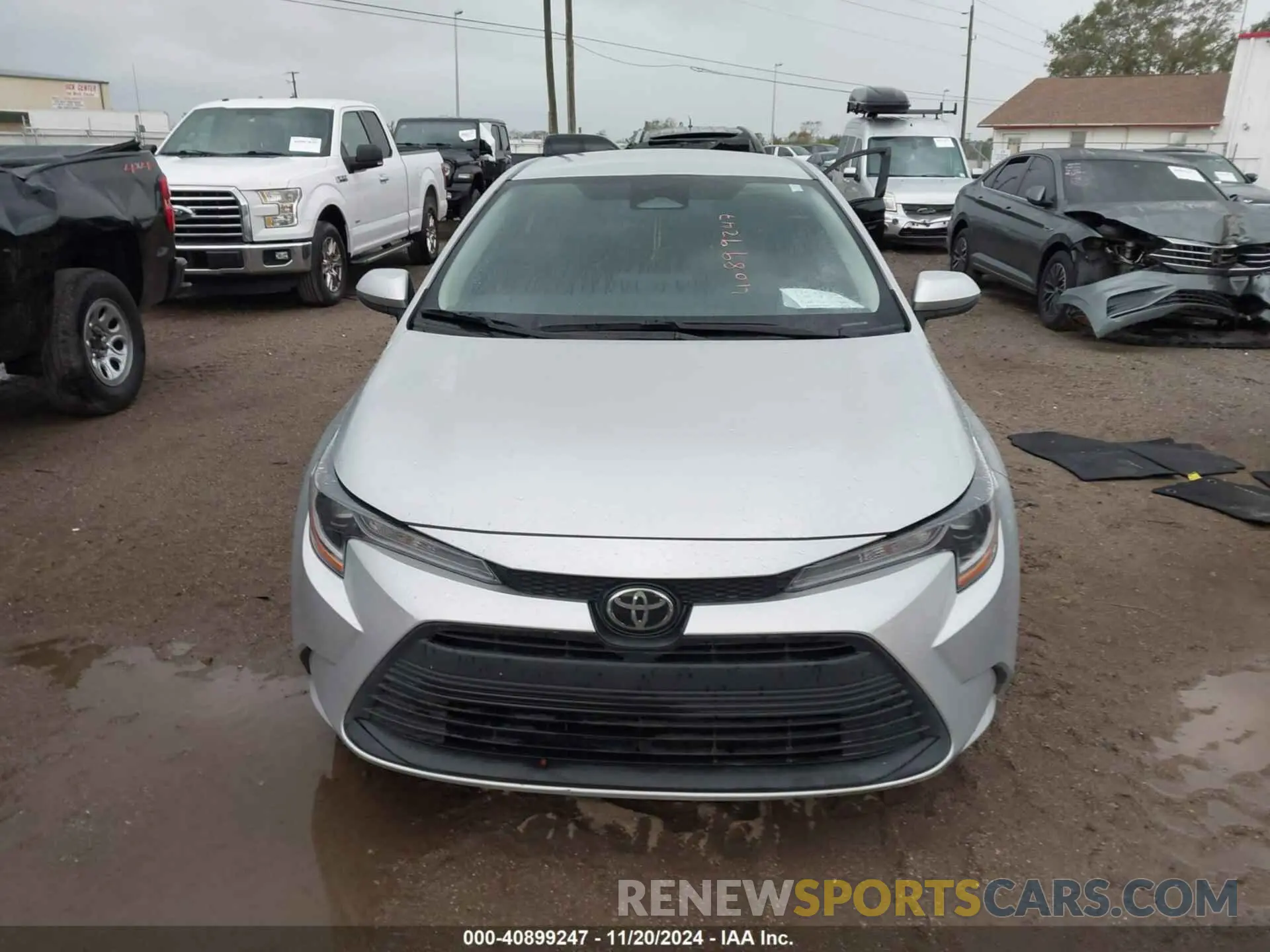 12 Photograph of a damaged car 5YFB4MDE5PP004152 TOYOTA COROLLA 2023