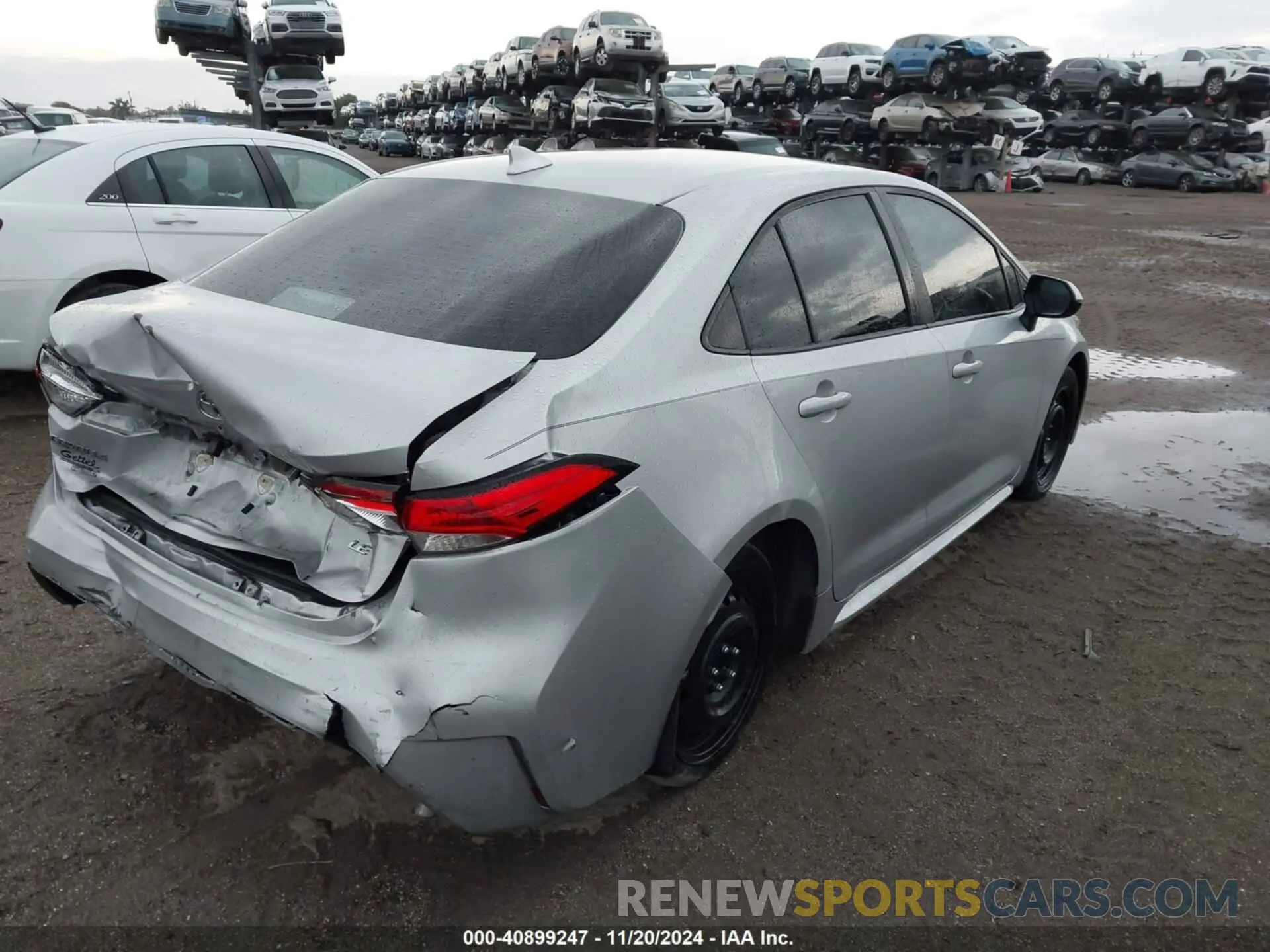 4 Photograph of a damaged car 5YFB4MDE5PP004152 TOYOTA COROLLA 2023