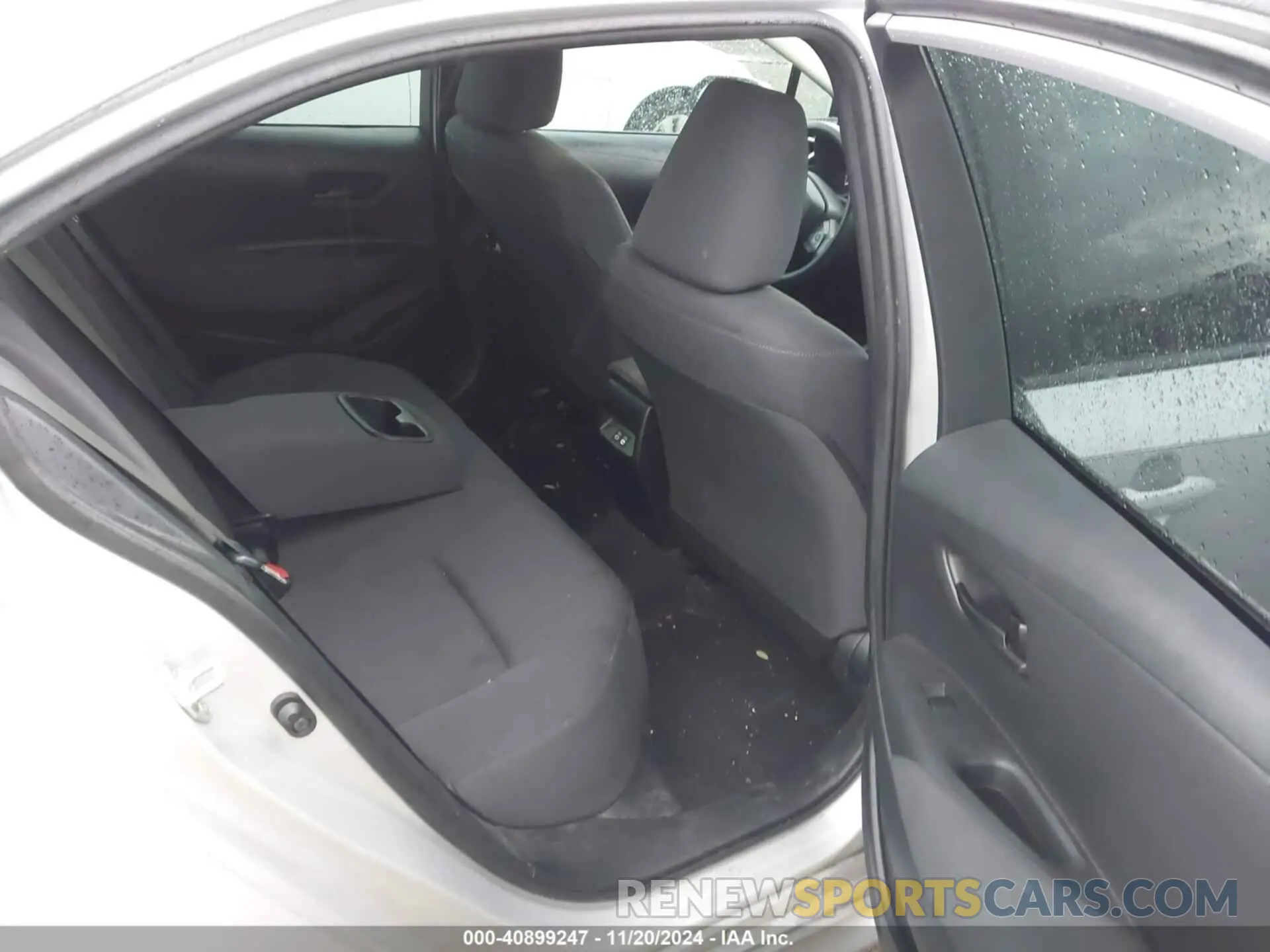 8 Photograph of a damaged car 5YFB4MDE5PP004152 TOYOTA COROLLA 2023