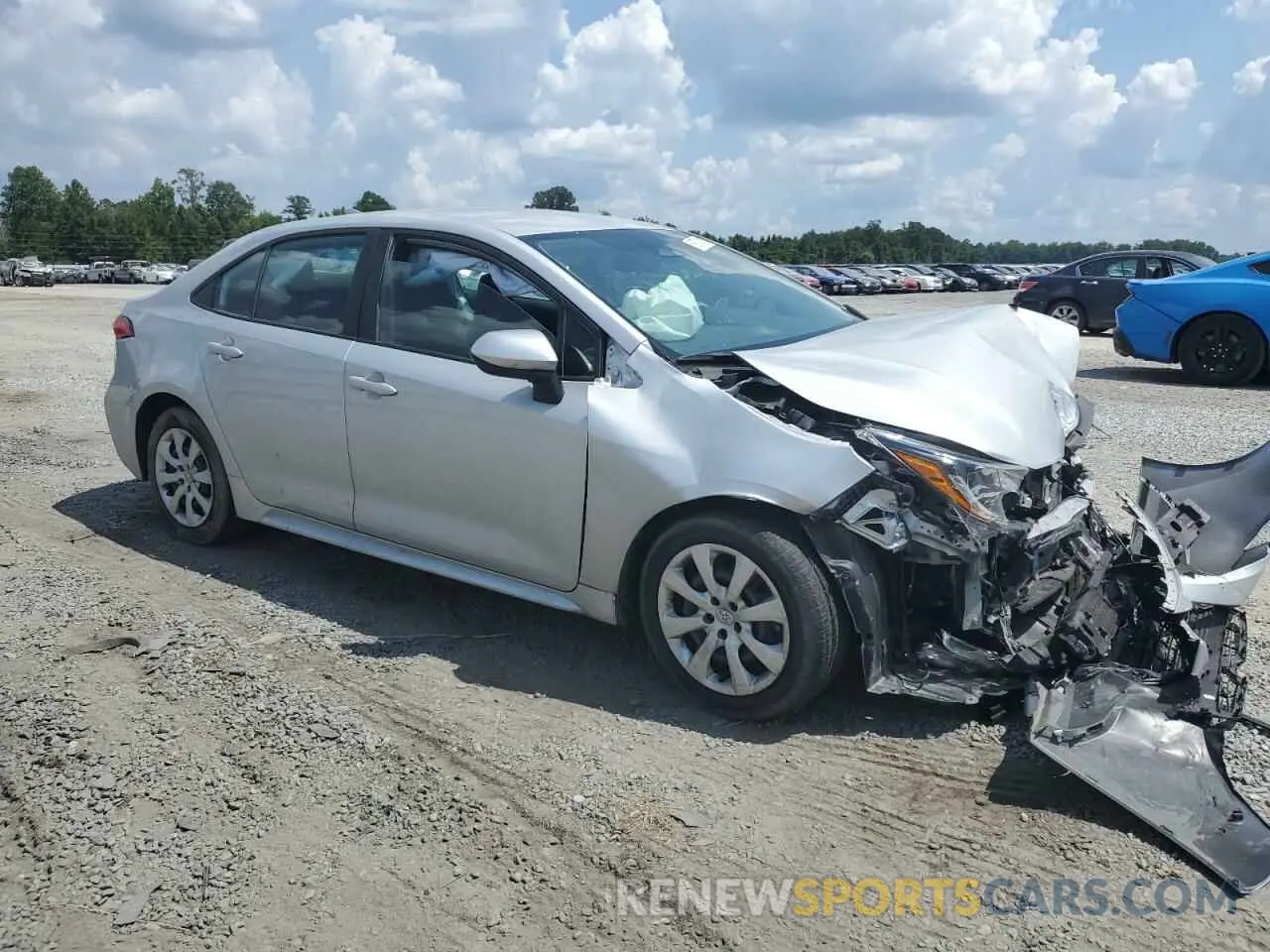 4 Photograph of a damaged car 5YFB4MDE5PP007925 TOYOTA COROLLA 2023