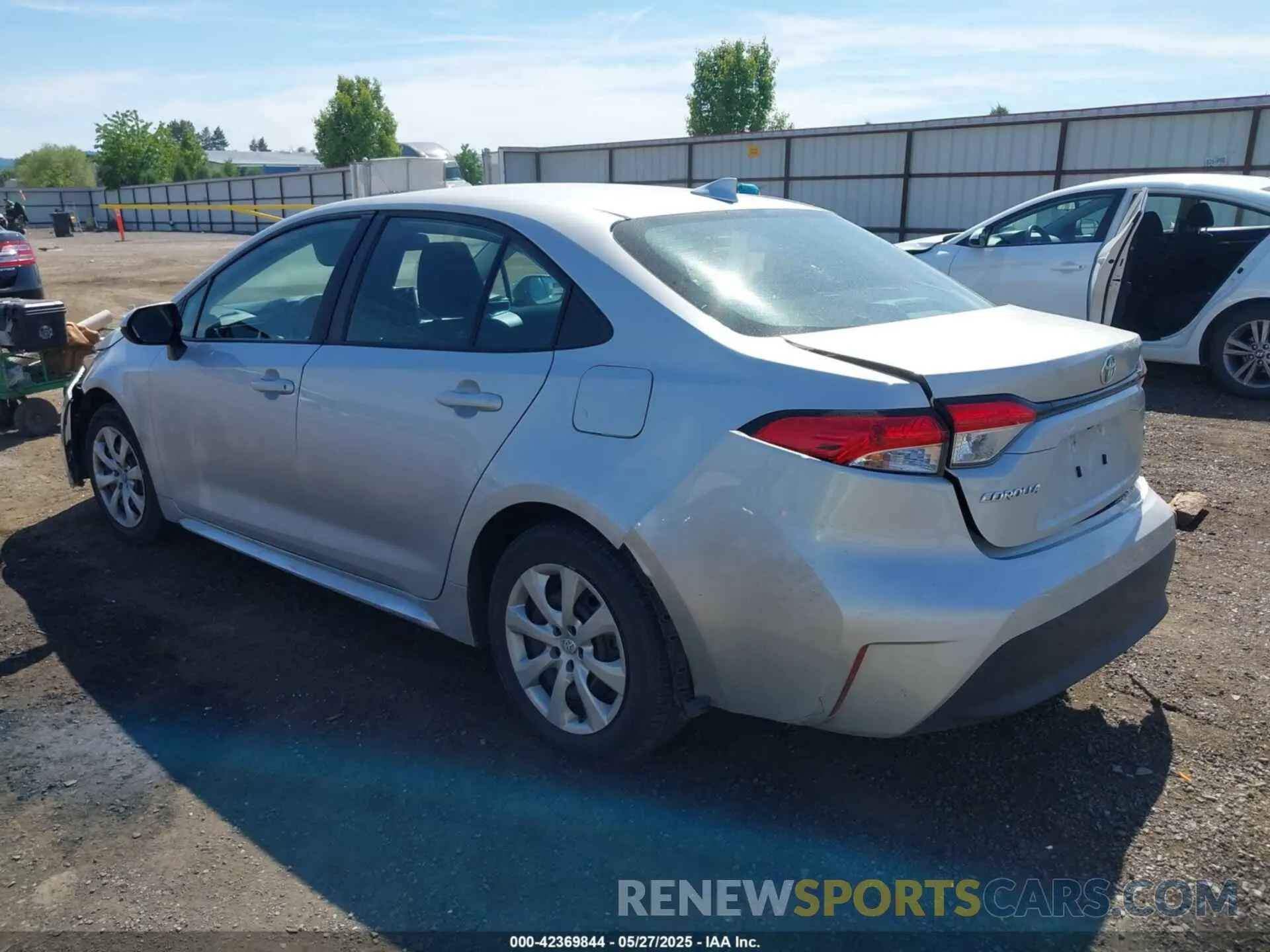 3 Photograph of a damaged car 5YFB4MDE5PP012753 TOYOTA COROLLA 2023