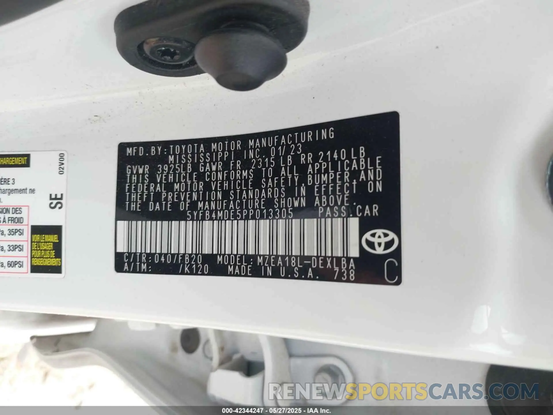 9 Photograph of a damaged car 5YFB4MDE5PP013305 TOYOTA COROLLA 2023