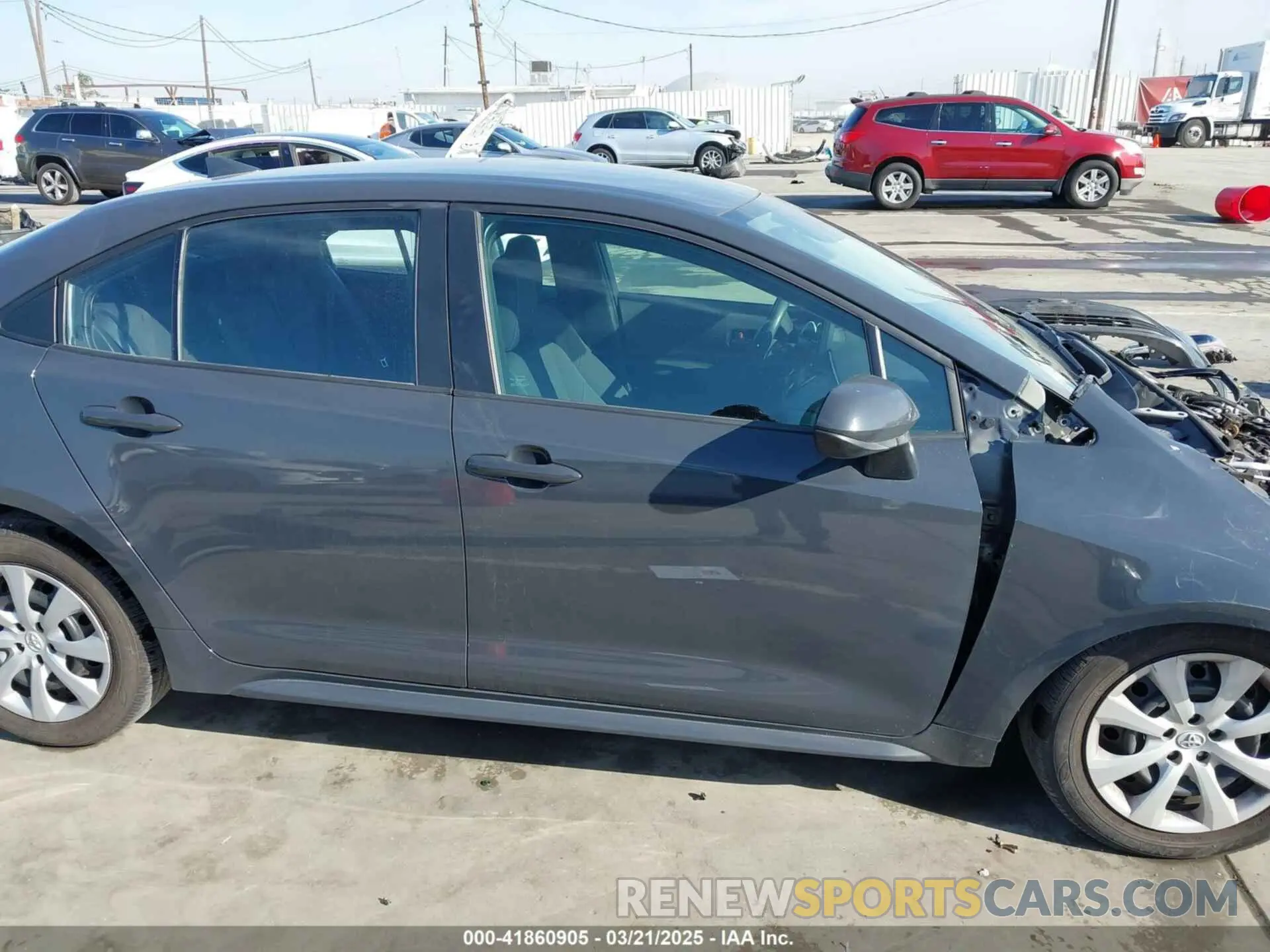 14 Photograph of a damaged car 5YFB4MDE5PP014910 TOYOTA COROLLA 2023