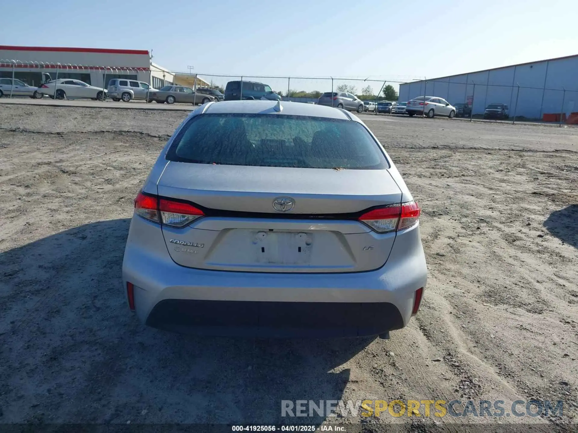 17 Photograph of a damaged car 5YFB4MDE5PP016169 TOYOTA COROLLA 2023