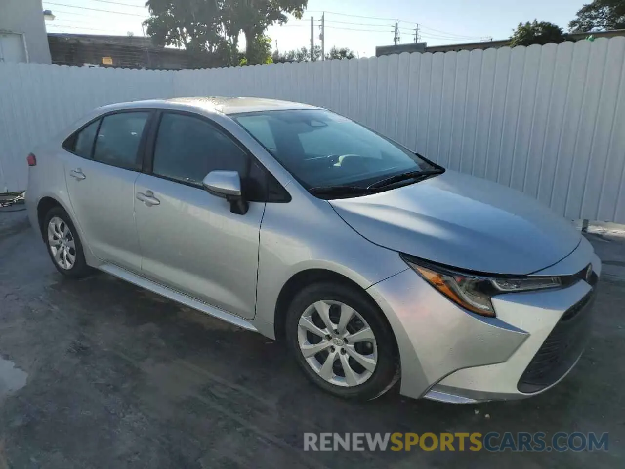 4 Photograph of a damaged car 5YFB4MDE5PP020352 TOYOTA COROLLA 2023