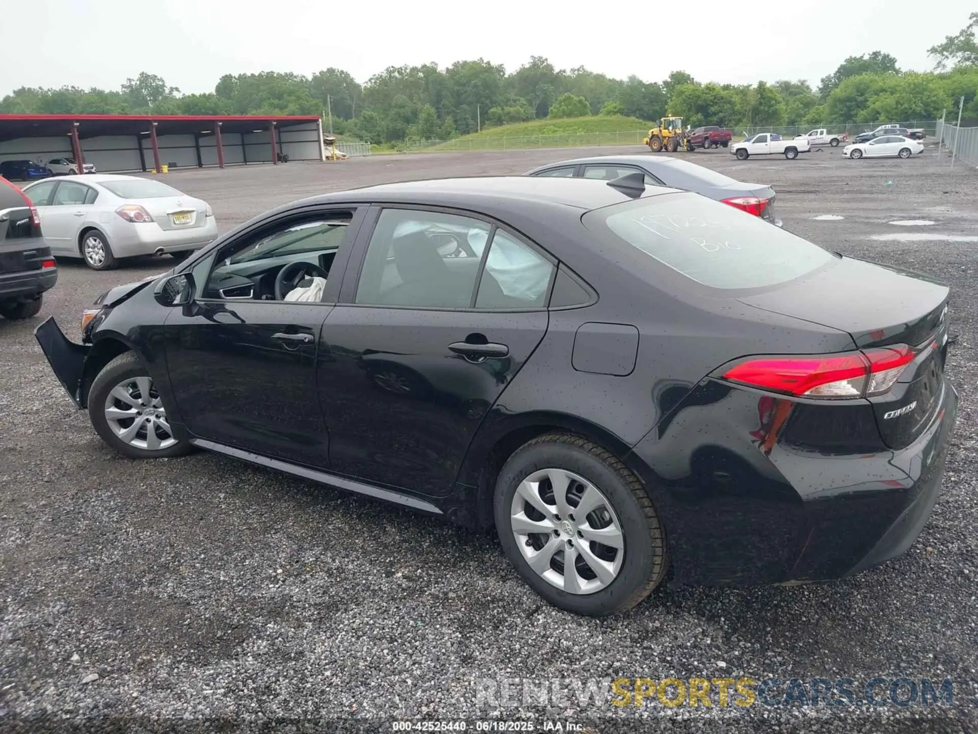 14 Photograph of a damaged car 5YFB4MDE5PP028810 TOYOTA COROLLA 2023