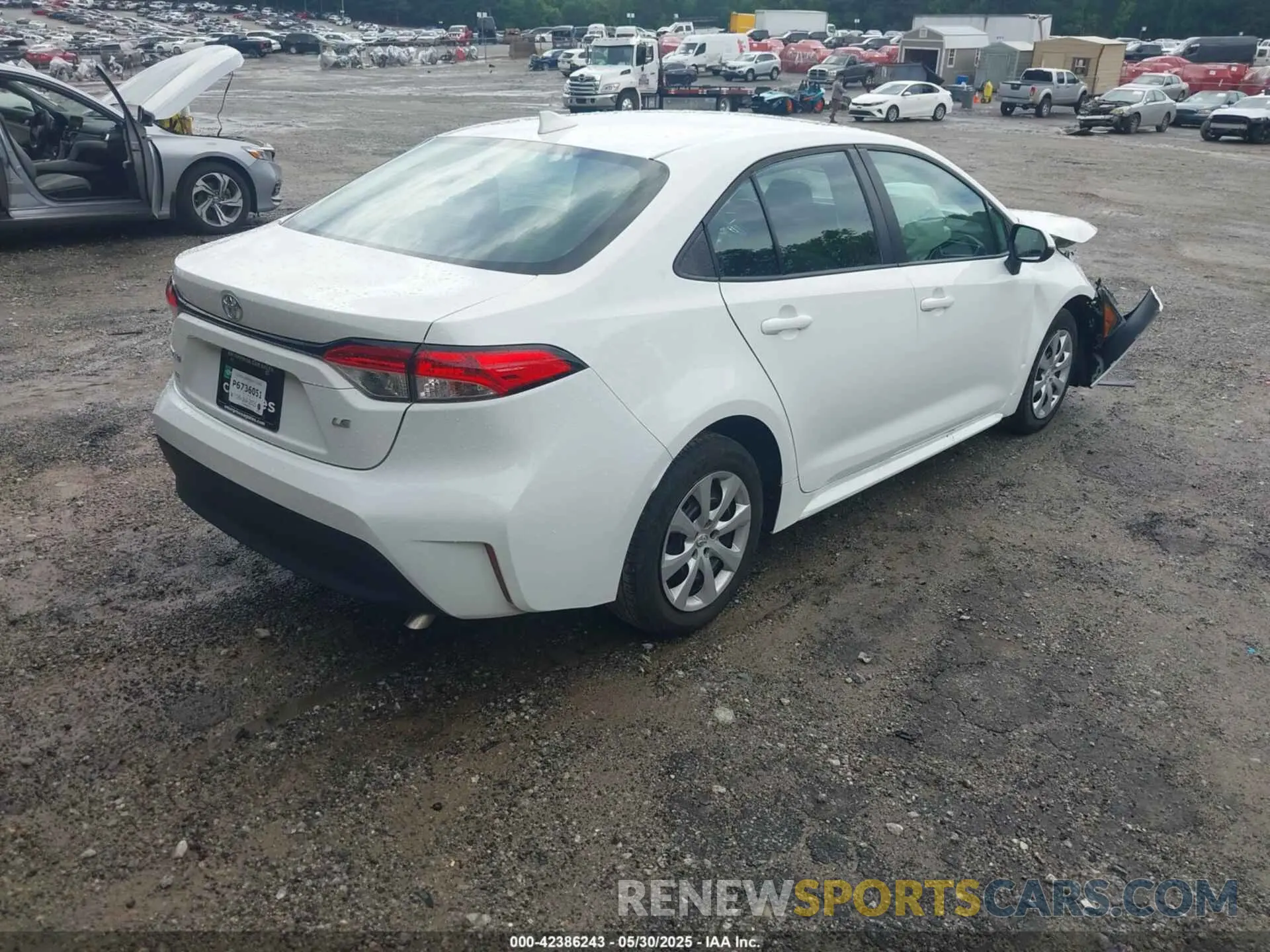 4 Photograph of a damaged car 5YFB4MDE5PP030203 TOYOTA COROLLA 2023