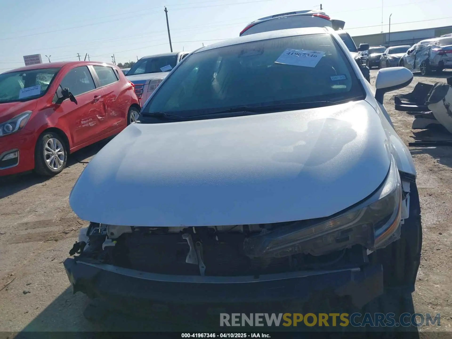 13 Photograph of a damaged car 5YFB4MDE5PP030864 TOYOTA COROLLA 2023