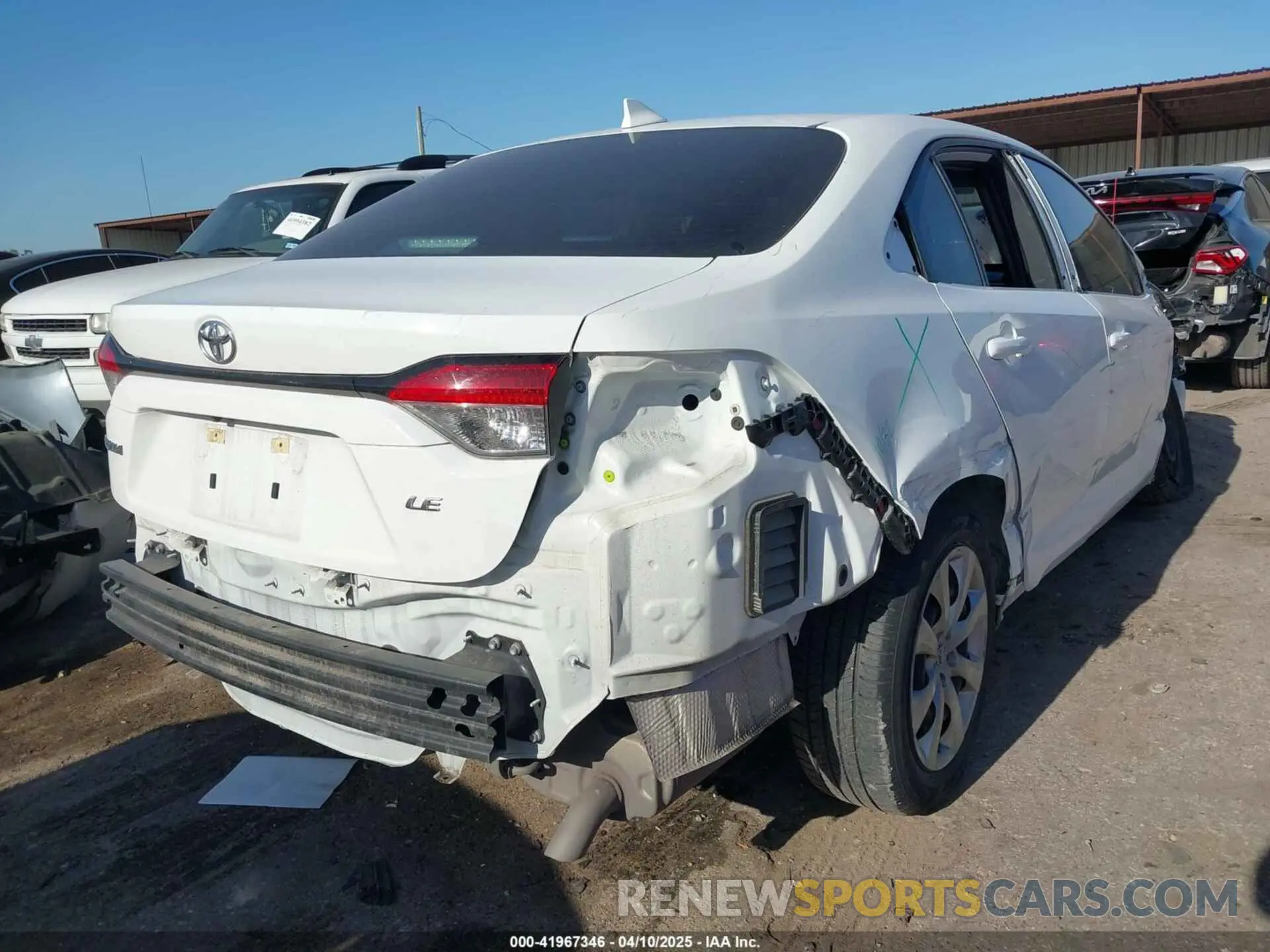 4 Photograph of a damaged car 5YFB4MDE5PP030864 TOYOTA COROLLA 2023