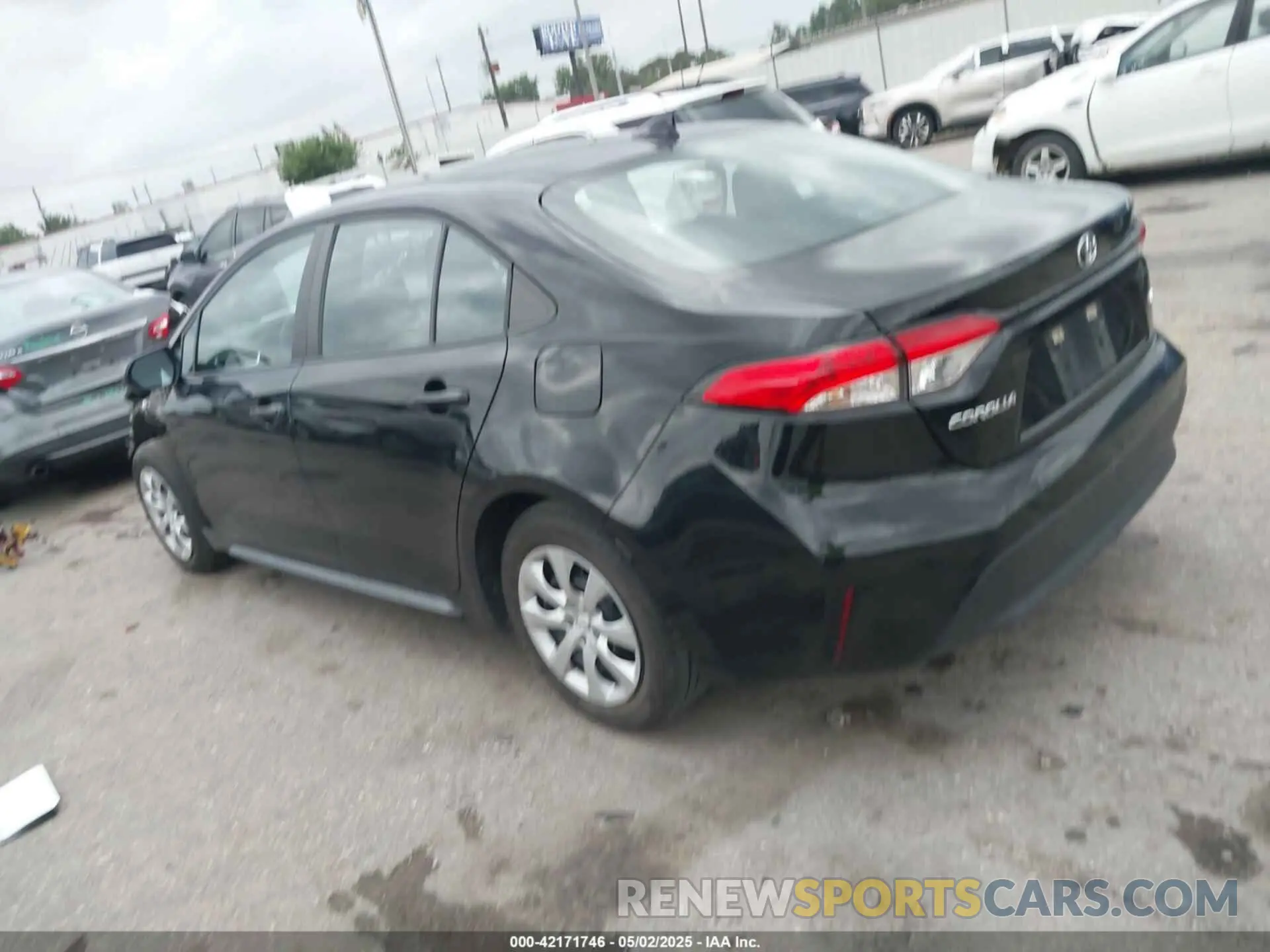 3 Photograph of a damaged car 5YFB4MDE5PP033635 TOYOTA COROLLA 2023