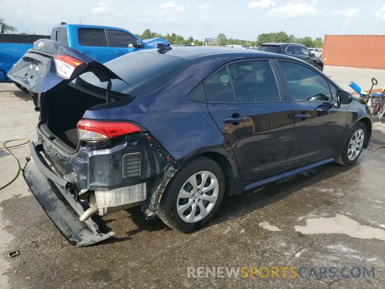3 Photograph of a damaged car 5YFB4MDE5PP033893 TOYOTA COROLLA 2023