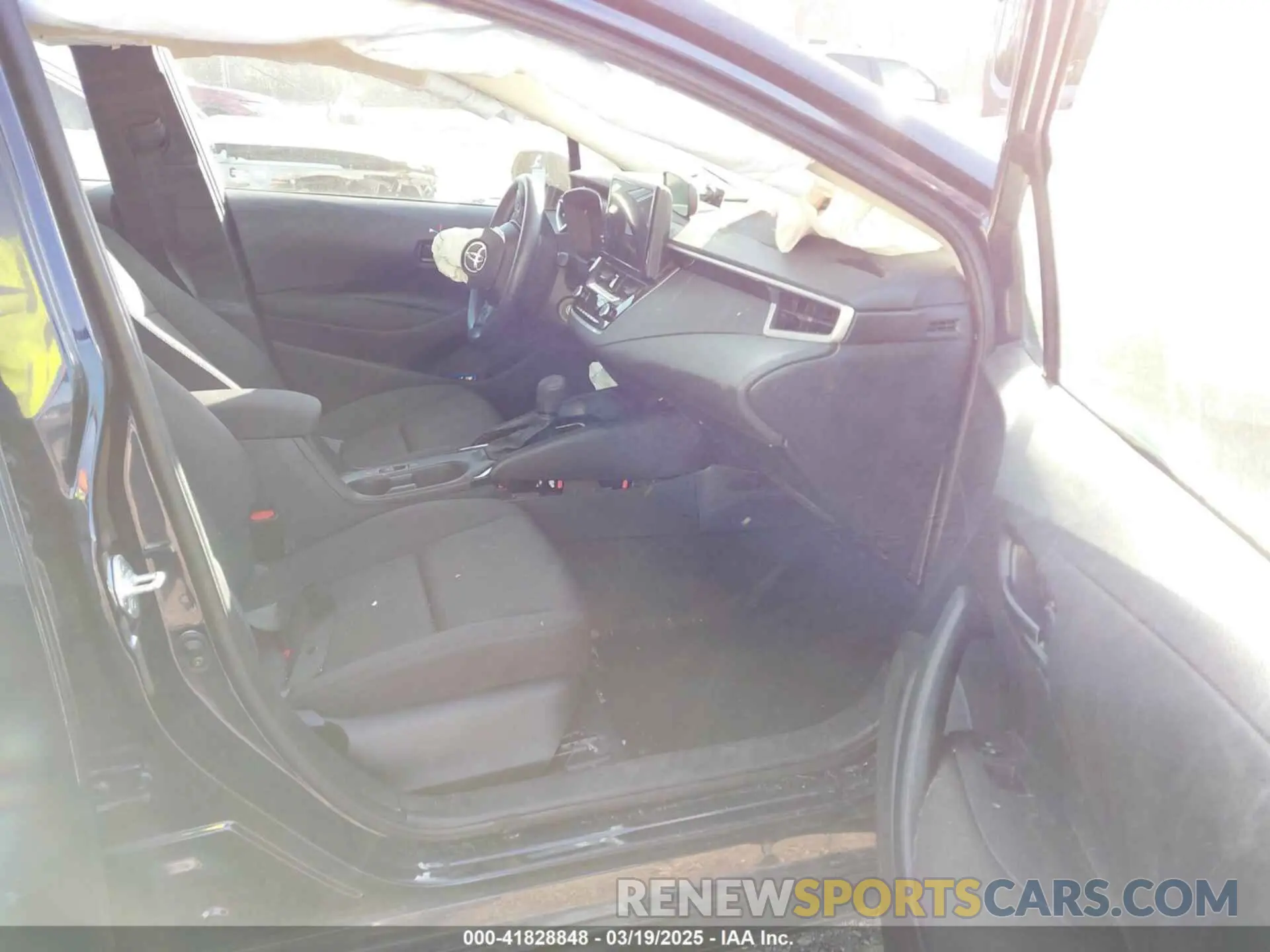 5 Photograph of a damaged car 5YFB4MDE5PP046269 TOYOTA COROLLA 2023
