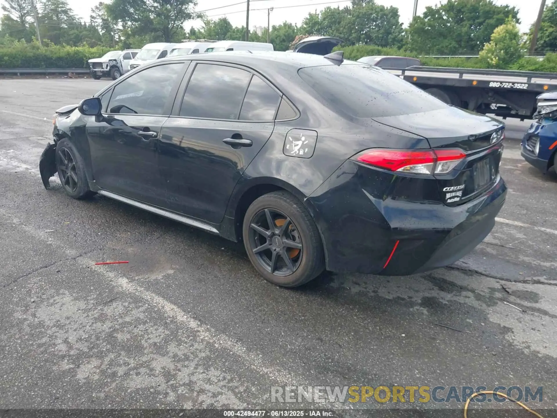 3 Photograph of a damaged car 5YFB4MDE6PP003883 TOYOTA COROLLA 2023