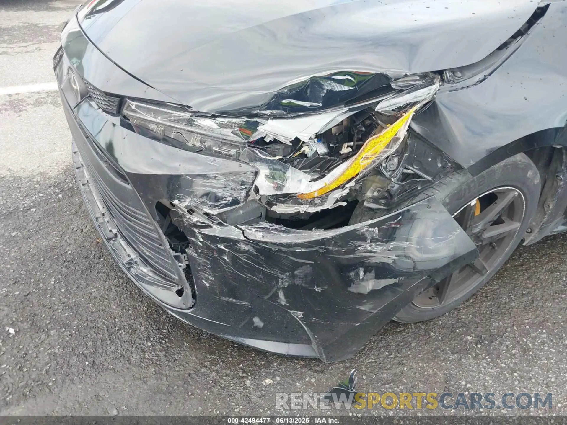 6 Photograph of a damaged car 5YFB4MDE6PP003883 TOYOTA COROLLA 2023