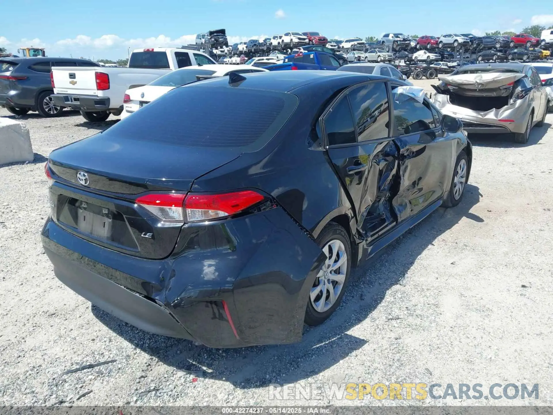 4 Photograph of a damaged car 5YFB4MDE6PP006038 TOYOTA COROLLA 2023