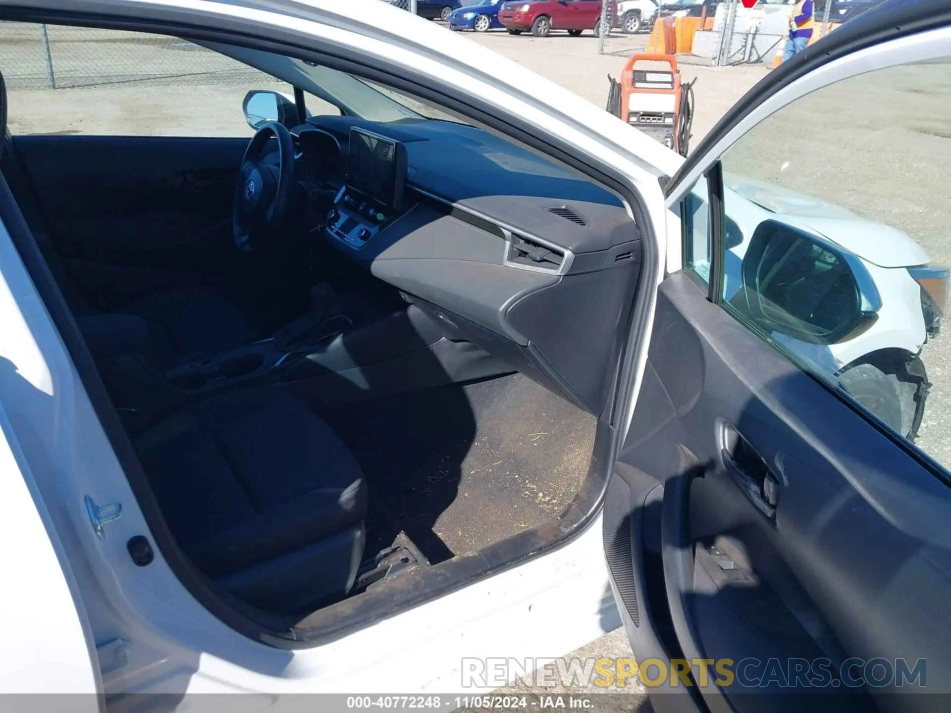 5 Photograph of a damaged car 5YFB4MDE6PP008369 TOYOTA COROLLA 2023