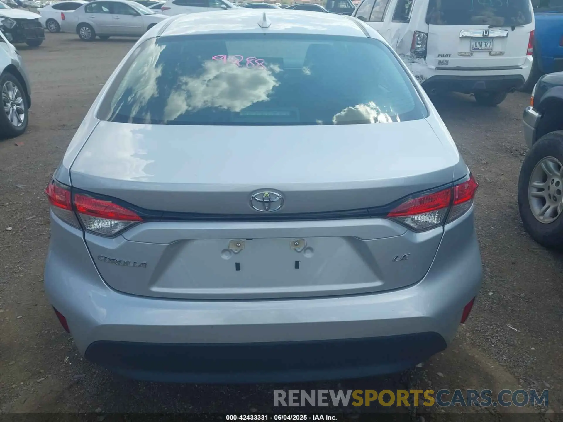 16 Photograph of a damaged car 5YFB4MDE6PP024815 TOYOTA COROLLA 2023