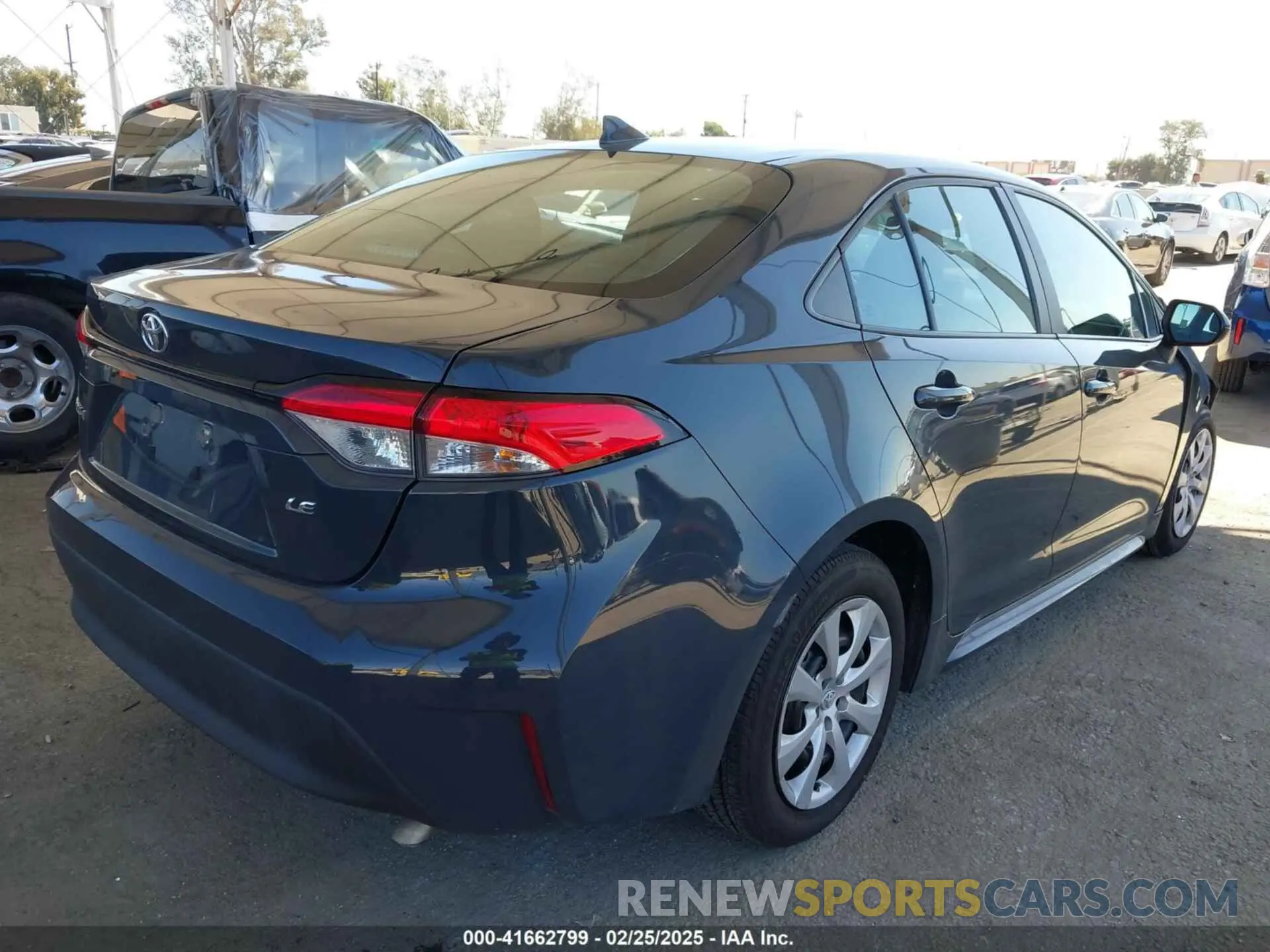 4 Photograph of a damaged car 5YFB4MDE6PP039721 TOYOTA COROLLA 2023