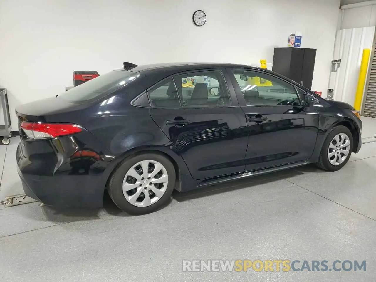 3 Photograph of a damaged car 5YFB4MDE6PP045440 TOYOTA COROLLA 2023