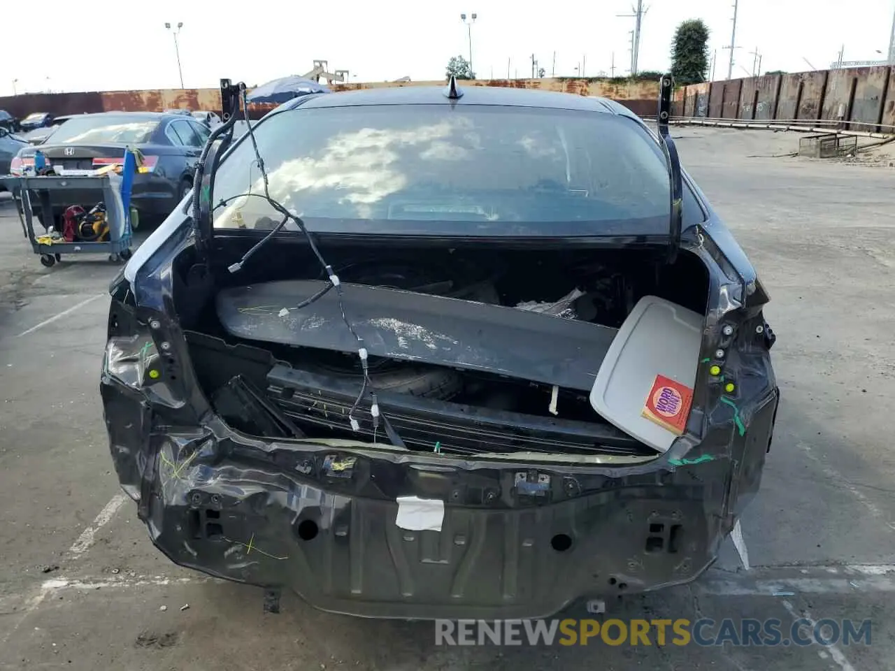 6 Photograph of a damaged car 5YFB4MDE6PP047172 TOYOTA COROLLA 2023