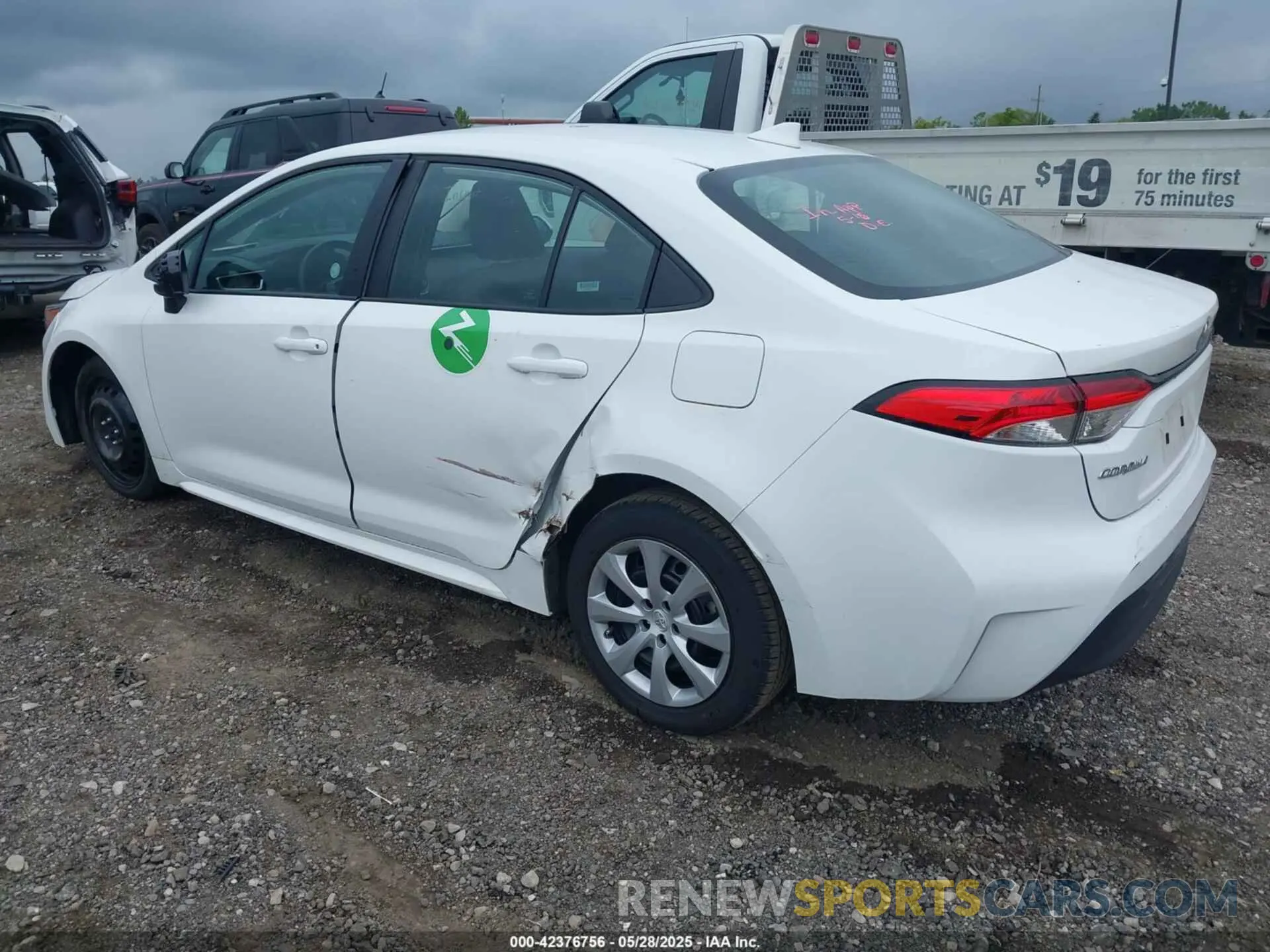 3 Photograph of a damaged car 5YFB4MDE7PP019087 TOYOTA COROLLA 2023