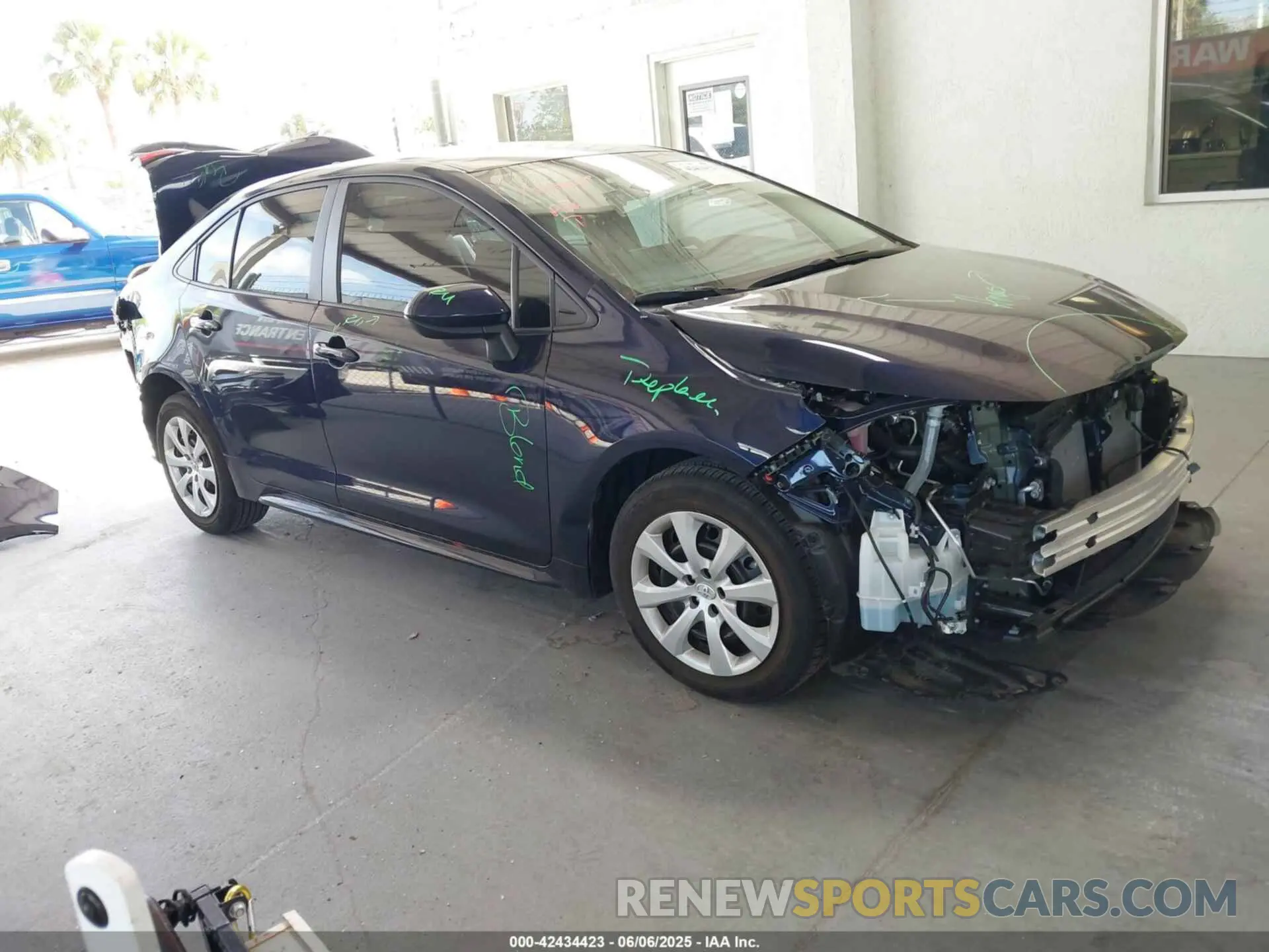 1 Photograph of a damaged car 5YFB4MDE7PP028906 TOYOTA COROLLA 2023