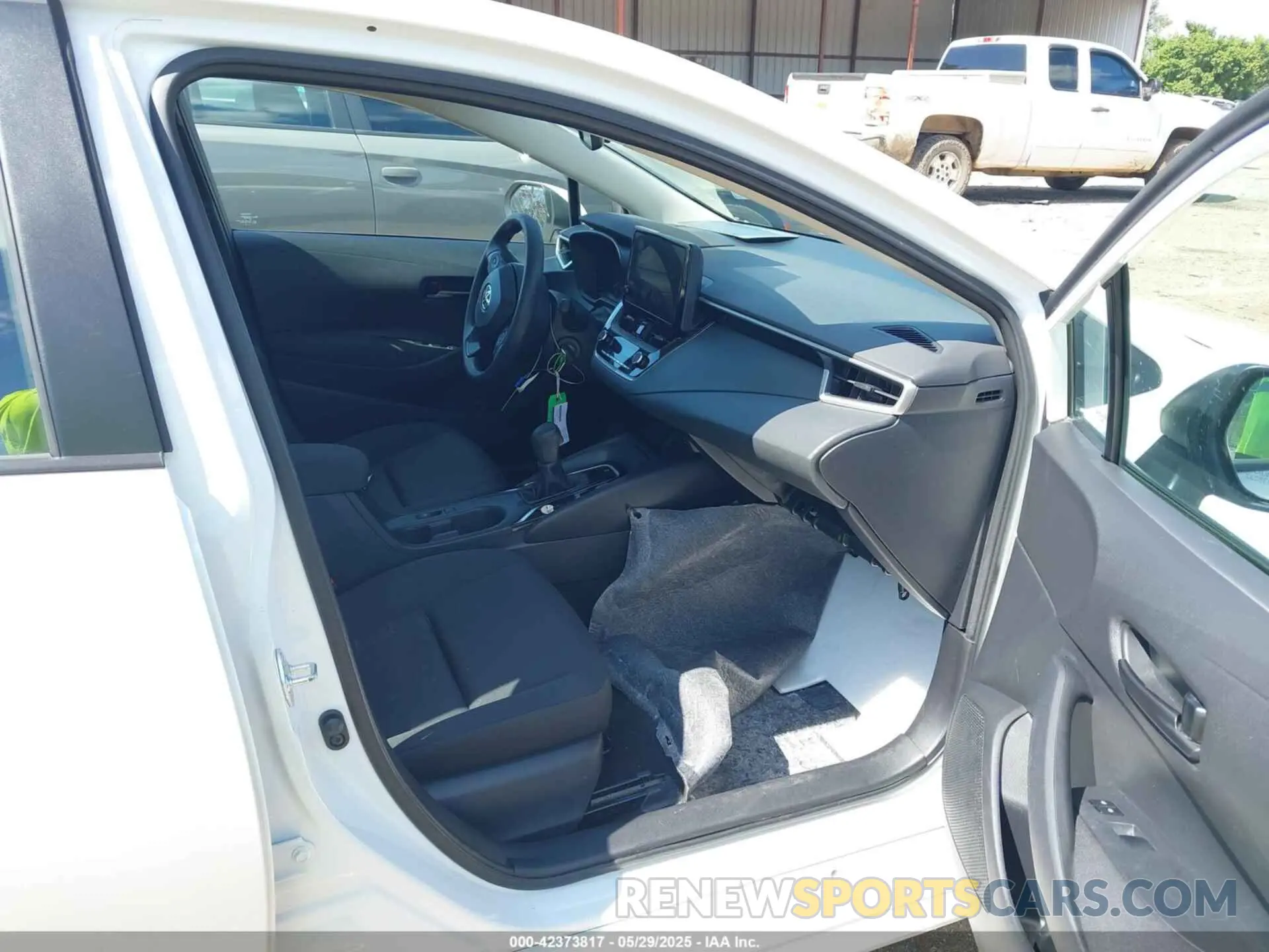 5 Photograph of a damaged car 5YFB4MDE7PP049397 TOYOTA COROLLA 2023