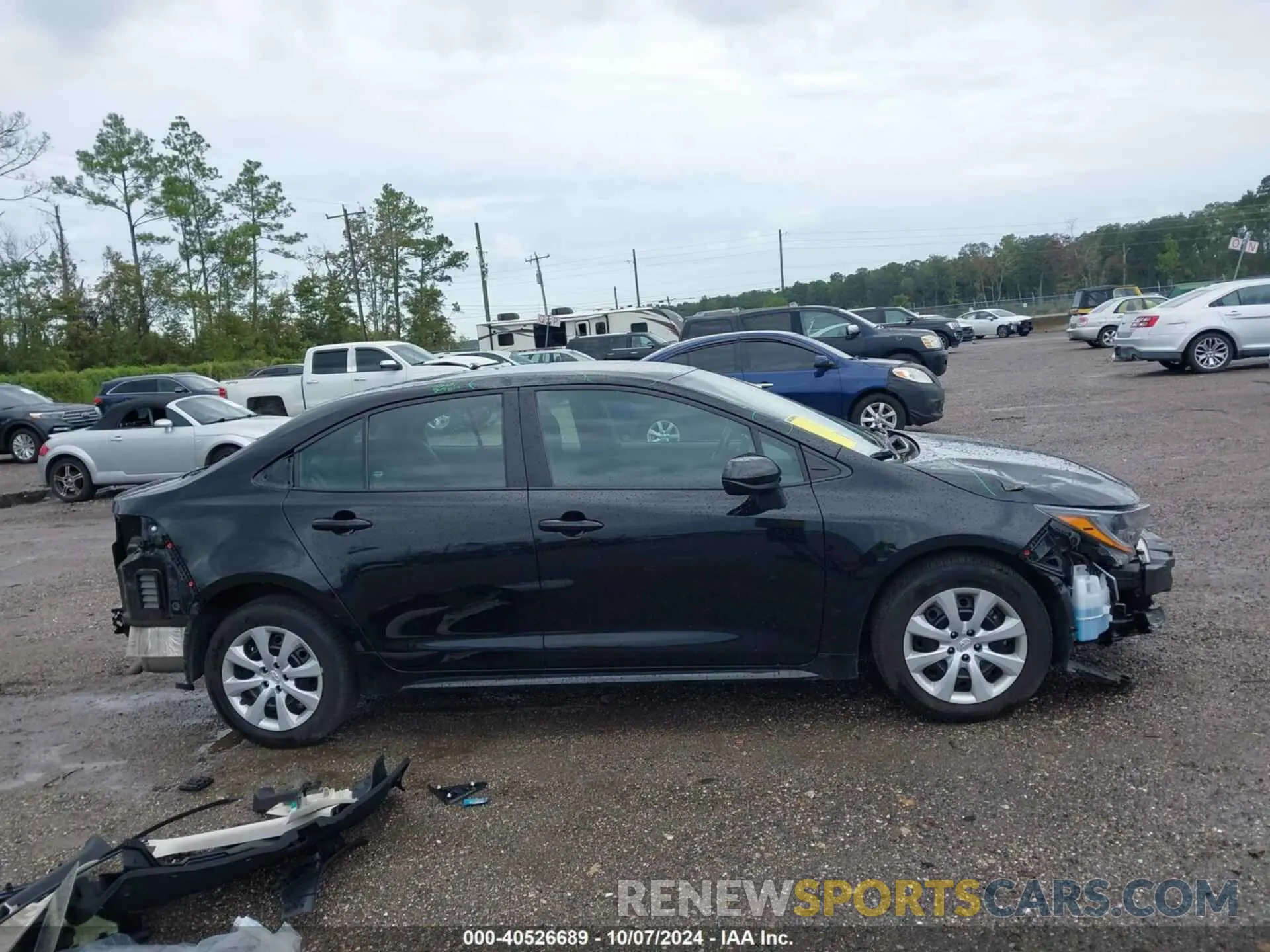 13 Photograph of a damaged car 5YFB4MDE7PP050114 TOYOTA COROLLA 2023