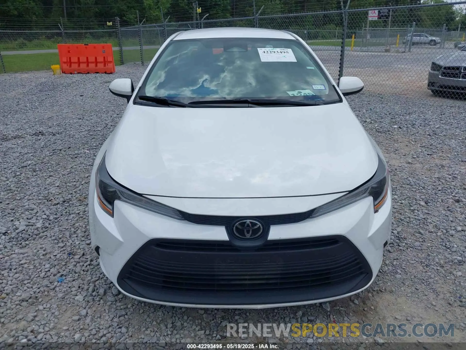 6 Photograph of a damaged car 5YFB4MDE7PP052798 TOYOTA COROLLA 2023