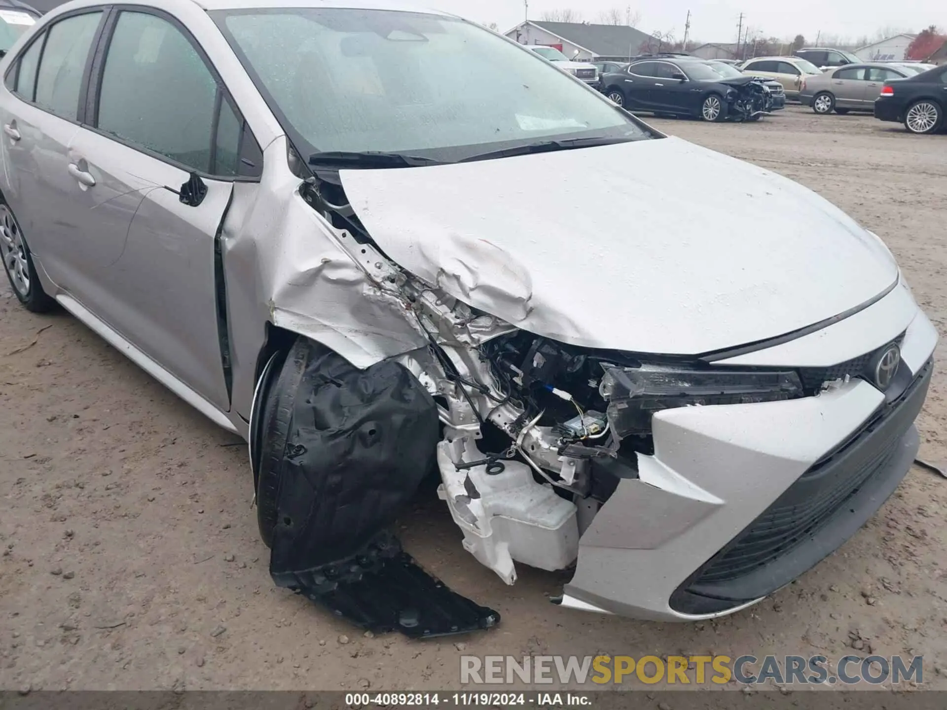 6 Photograph of a damaged car 5YFB4MDE8PP005229 TOYOTA COROLLA 2023