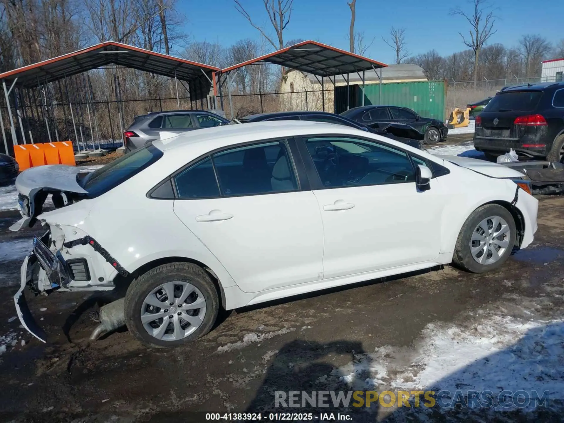 13 Photograph of a damaged car 5YFB4MDE8PP029613 TOYOTA COROLLA 2023