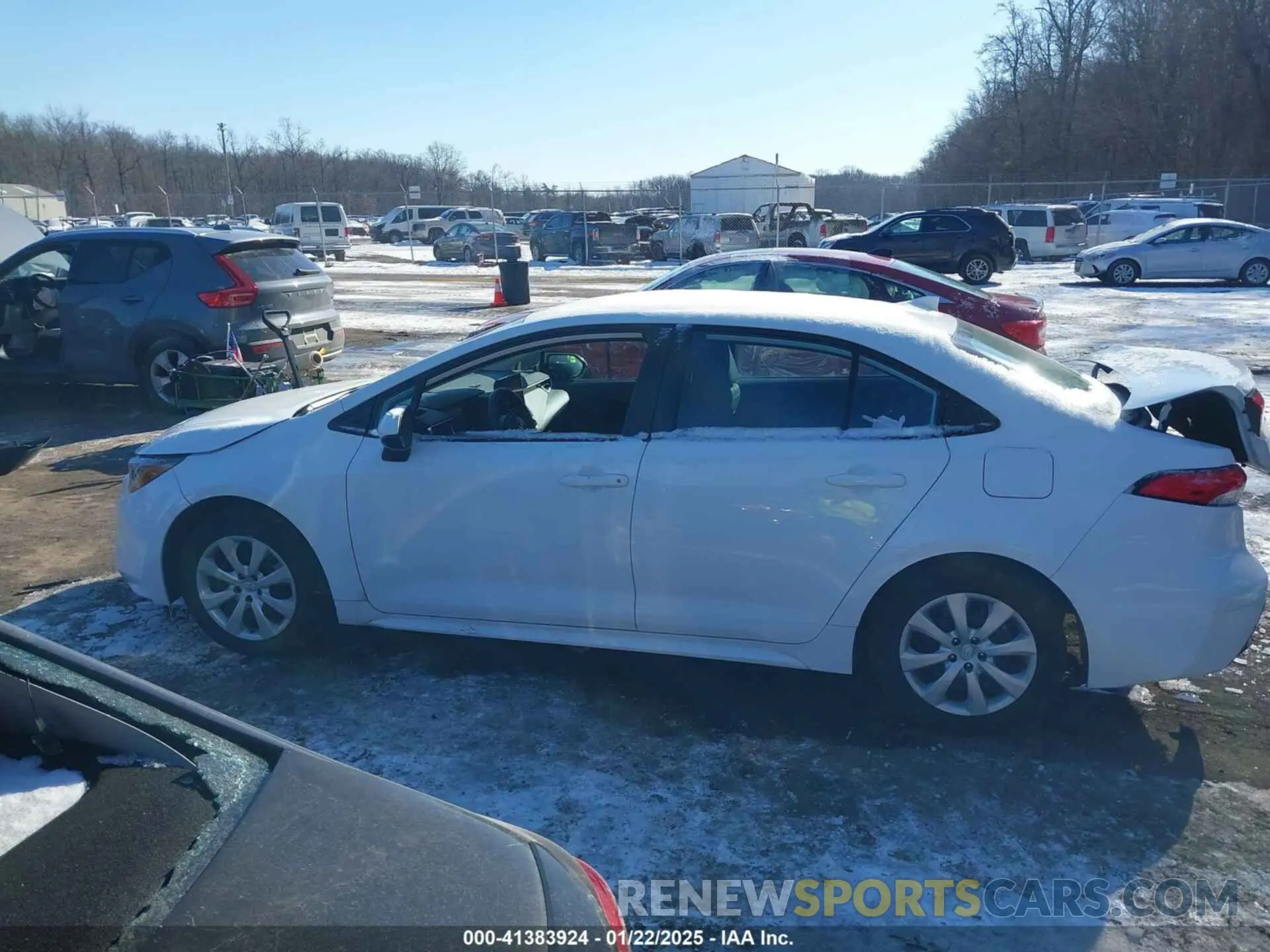 14 Photograph of a damaged car 5YFB4MDE8PP029613 TOYOTA COROLLA 2023